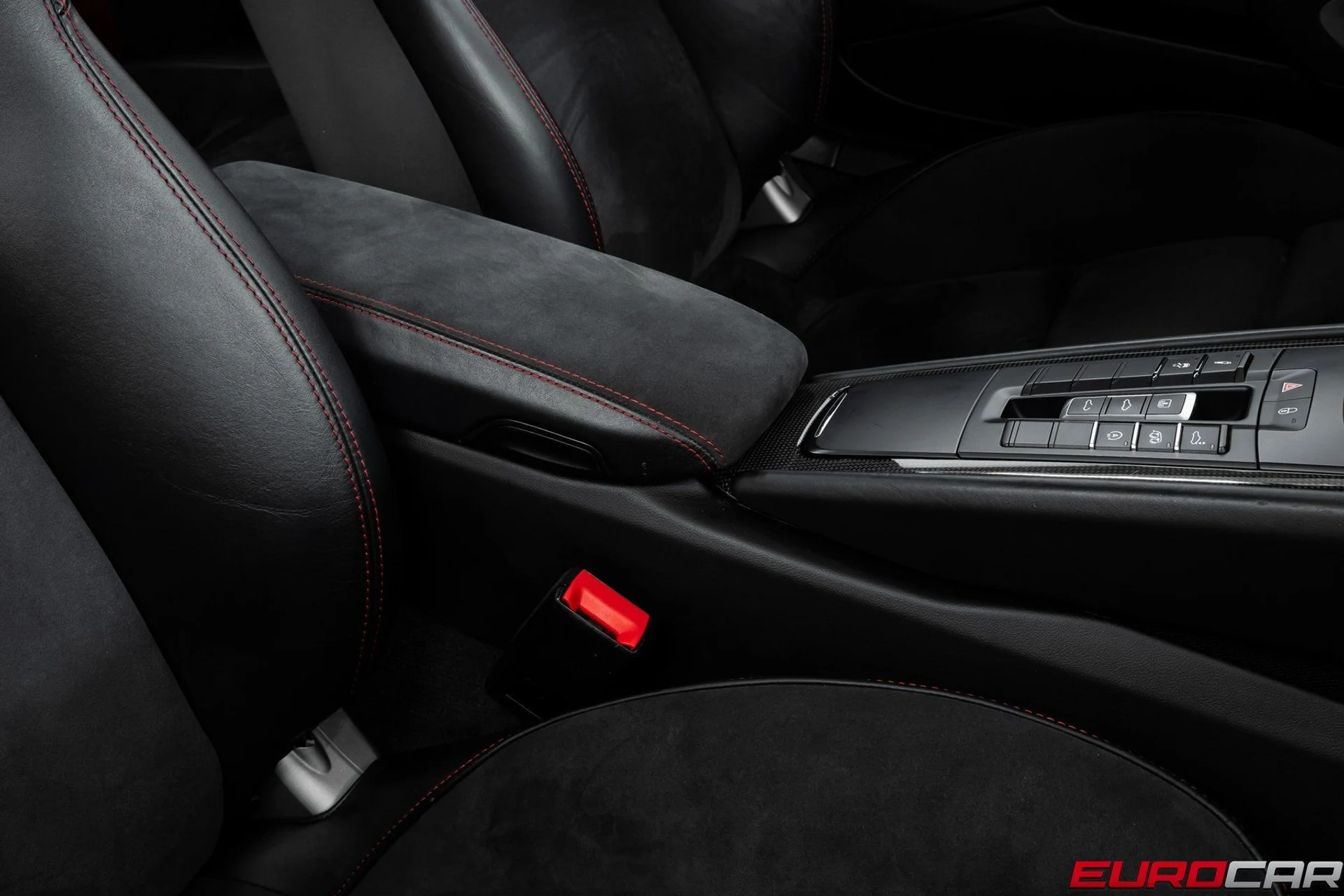 mph033_1802319831_image_34_79be6903a4