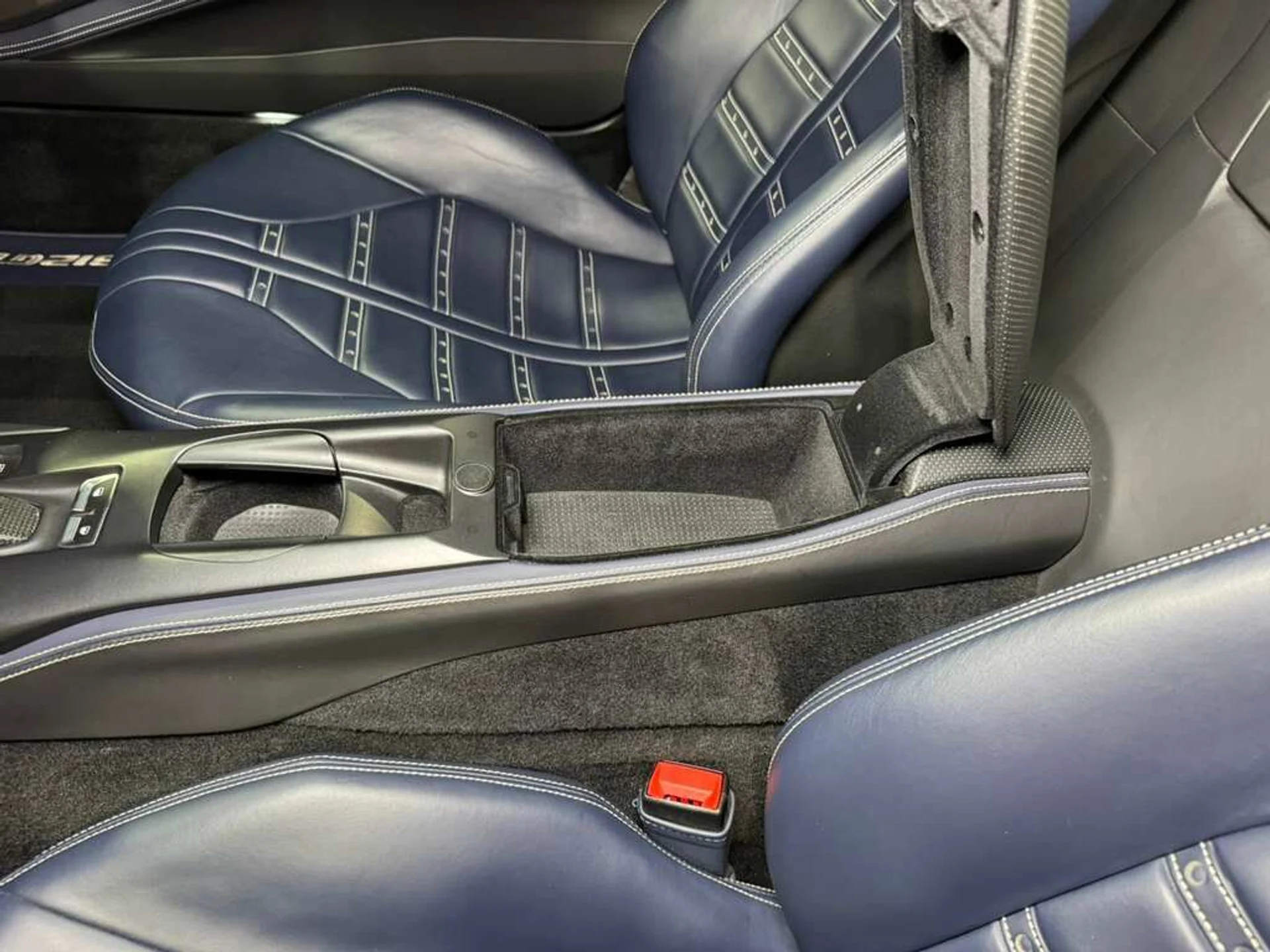 mph033_180325737_b882921b83bb740f6f96fa3314cbe108_8d9115ee39