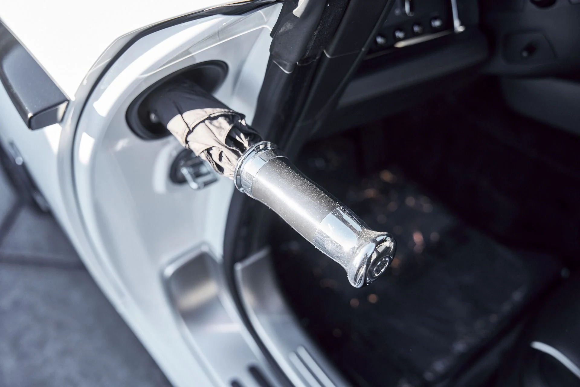 mph033_1807449254_Used_2015_Rolls_Royce_Wraith_Base_1767063537_e699693dcb