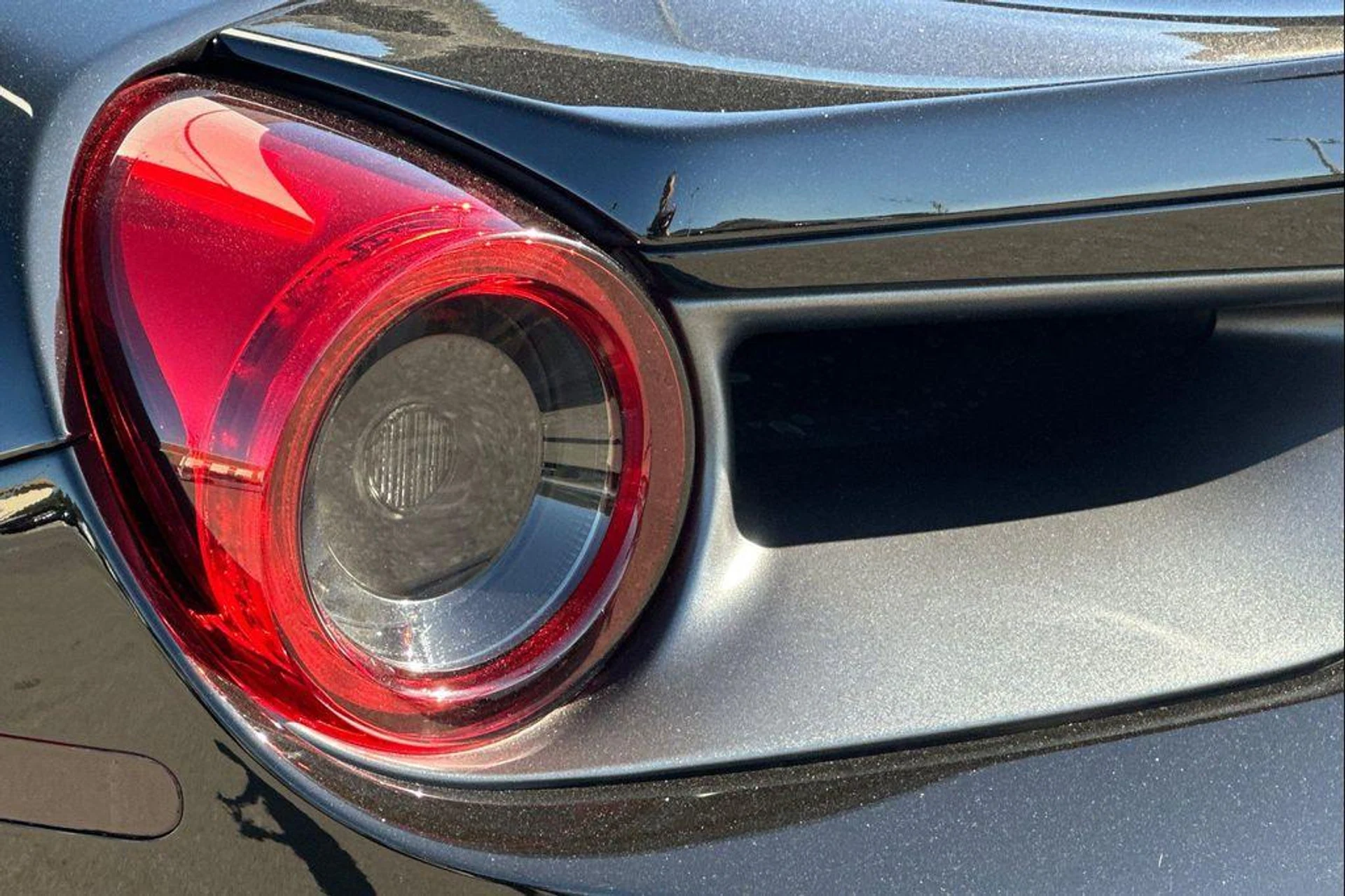 mph033_1808467121_f_X1_LUT_4_VXCUQE_8_G_t_B_Mpz_R_Elmk_a837587f83