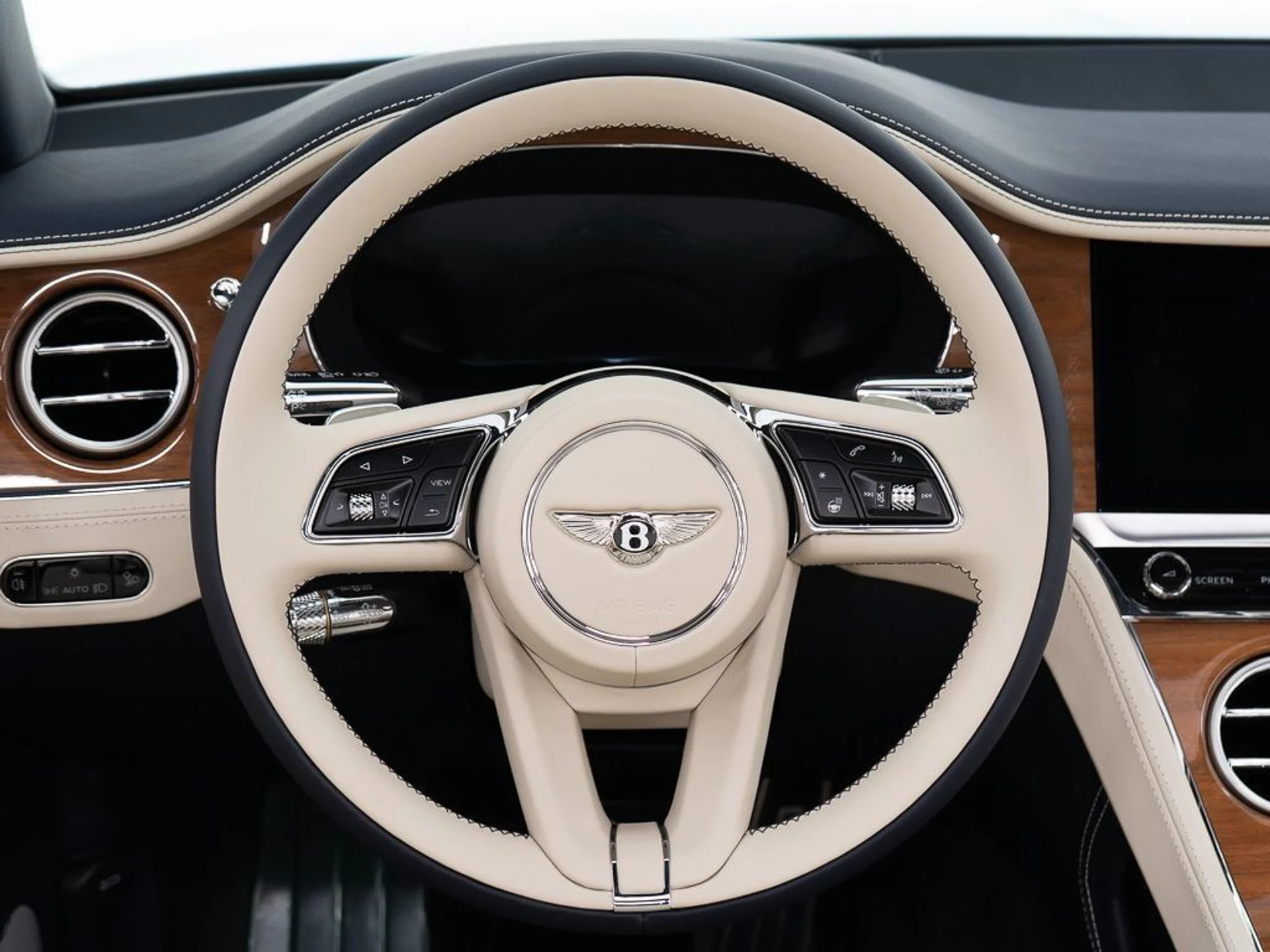 mph033_1818201459_308a5582c9aadbb8c1449b5fa45e1756_3e57744aa1