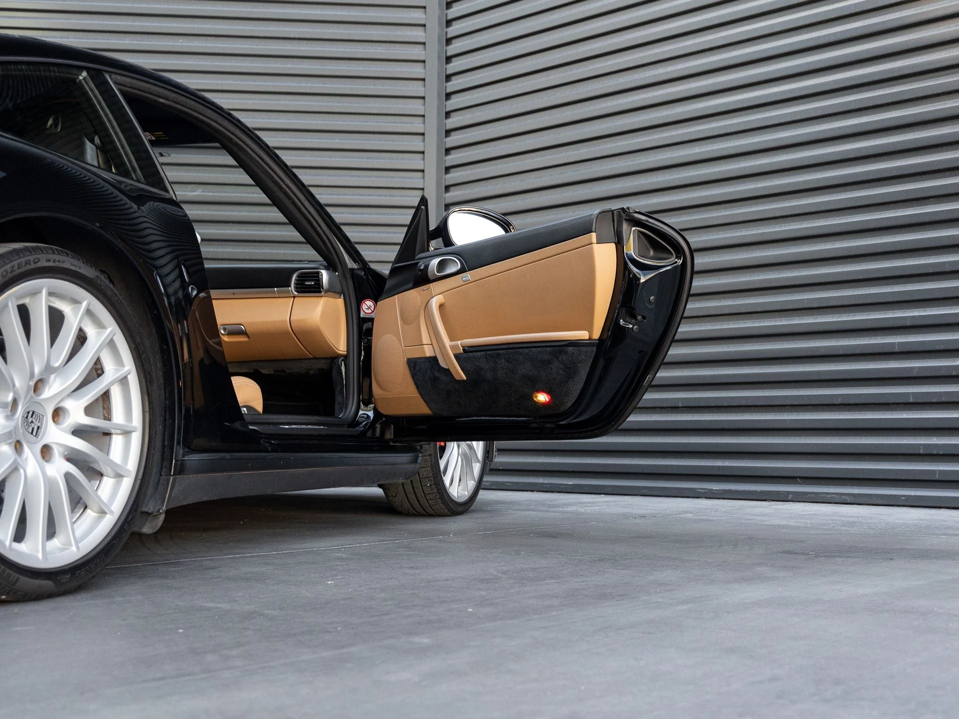 mph033_1820825591_34_57a990d1df