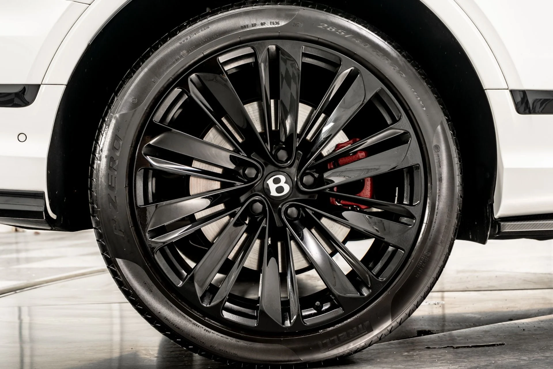 mph033_1826521159_Used_2021_Bentley_Bentayga_Speed_1703020242_2450896165