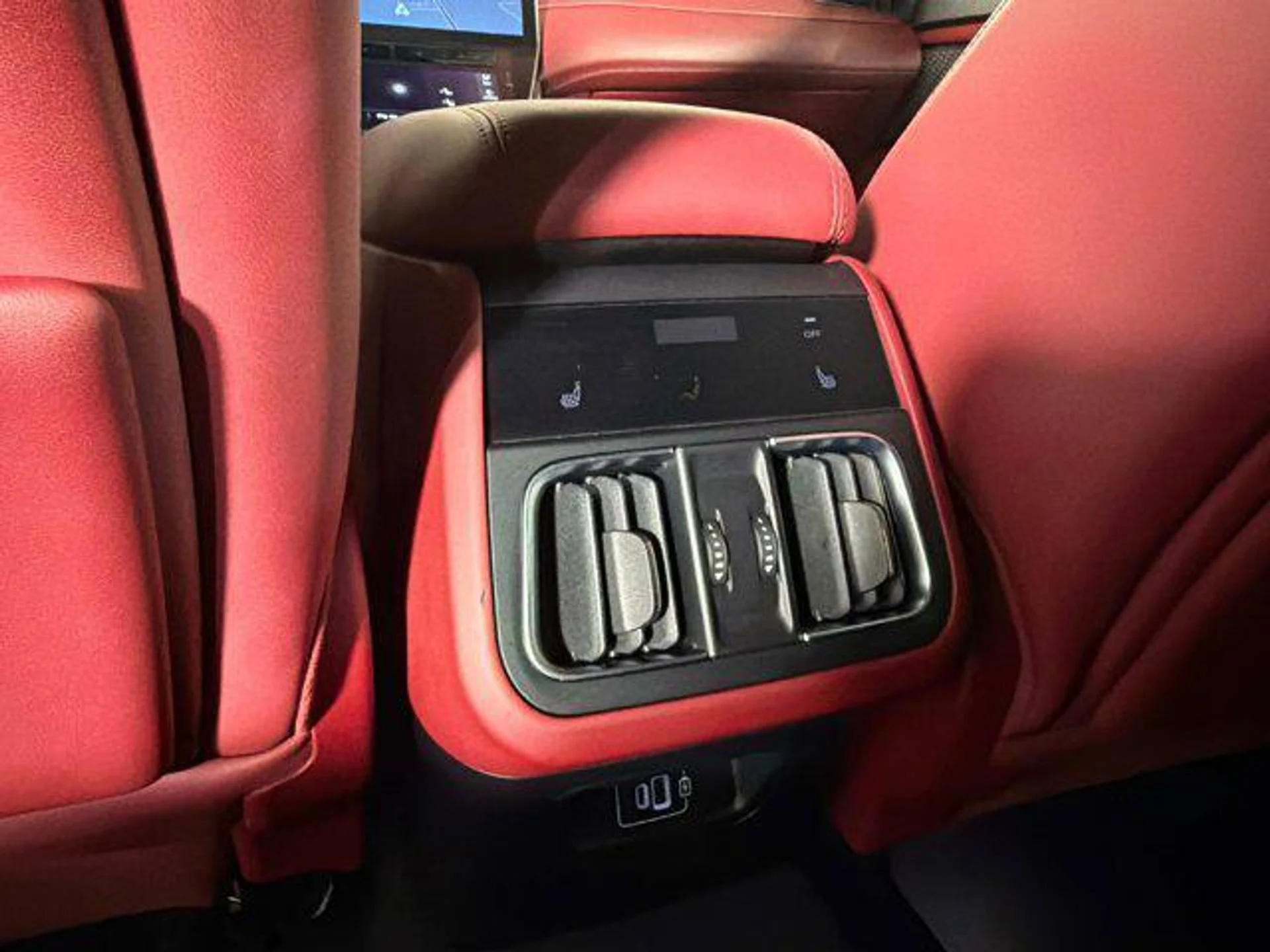 mph033_182882482_Hmn_Rk_Ya_Xs_GGX_4i2_X8_T_Dr_65e_FZ_8_bd309a0ac2