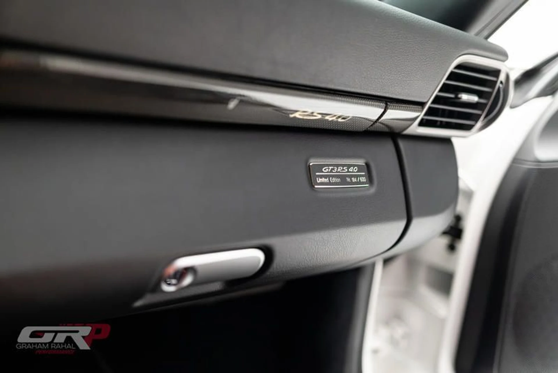 mph033_1830520185_8_EEF_48_F9_1_DED_44_C0_80_EE_B0_DBF_3_AC_209_E_f5cc19f644