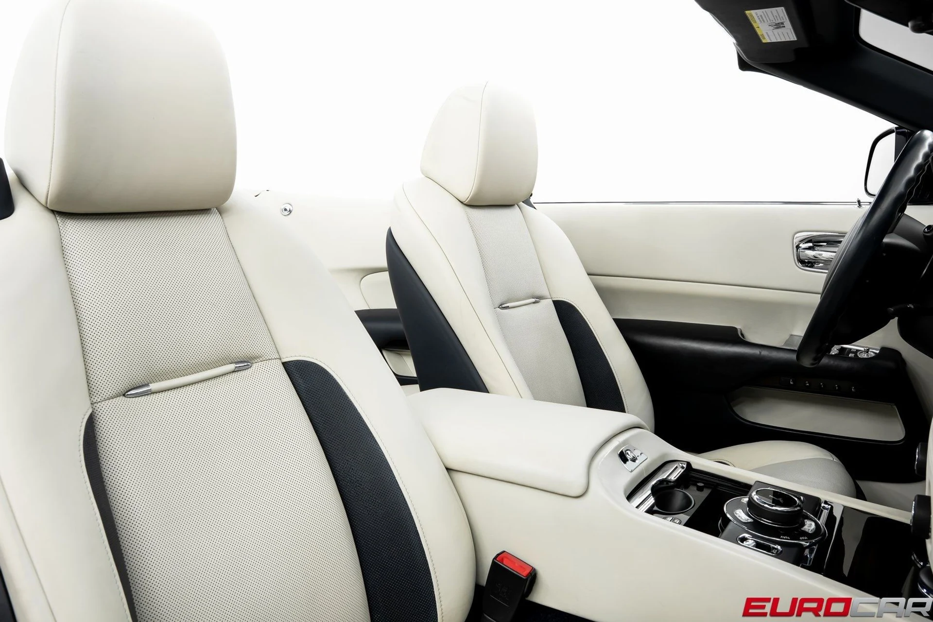 mph033_1843240594_image_34_4d658c08eb