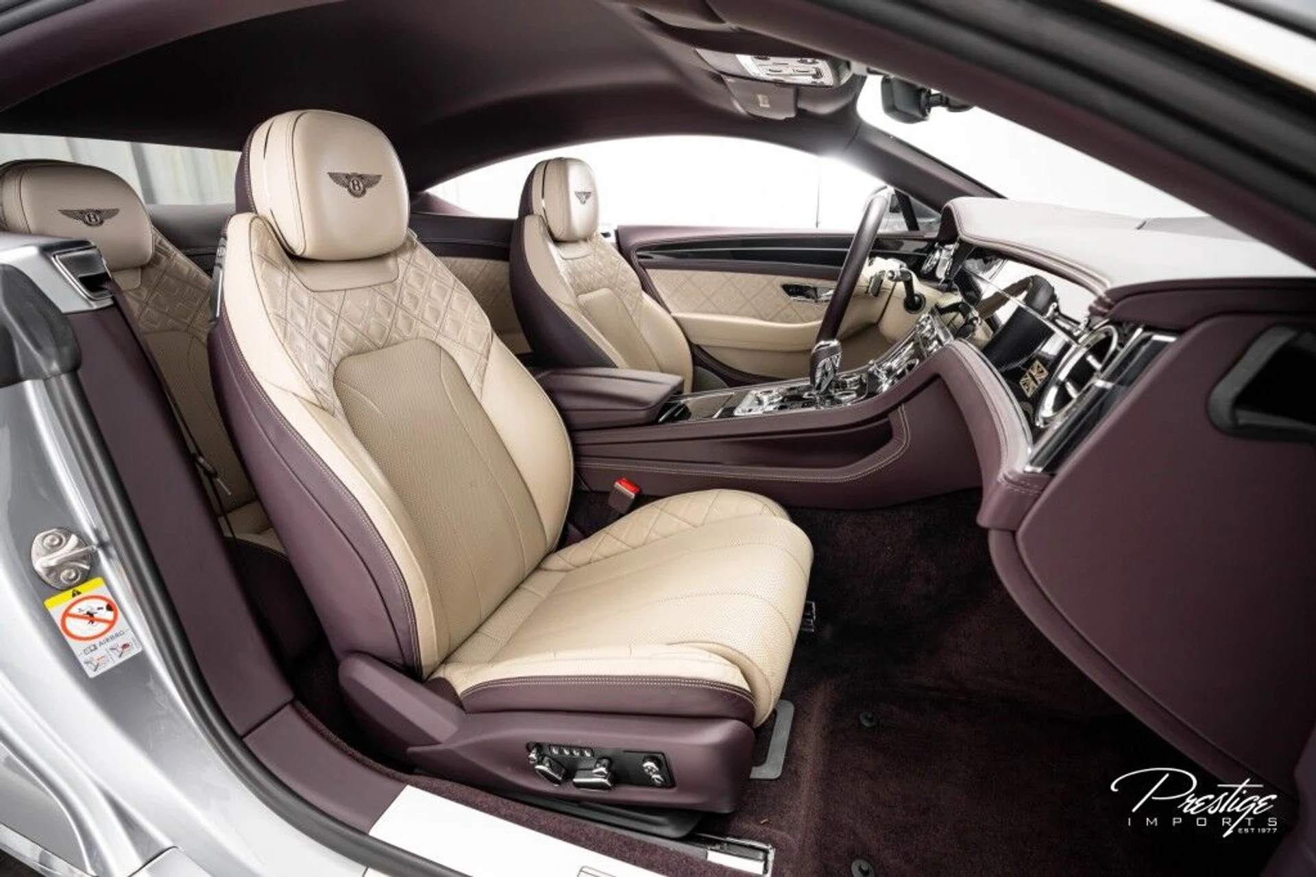 mph033_184917651_0489b83d4f9033690a0c6f236ad5510b_981d188353