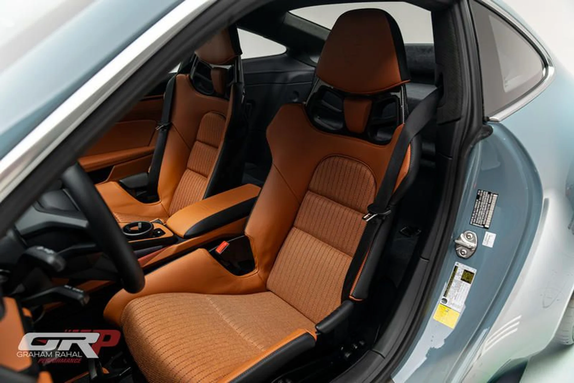 mph033_185863127_7799_D3_DB_78_D9_43_F4_B629_F7_F4_A0_ACB_9_C6_91add31cae