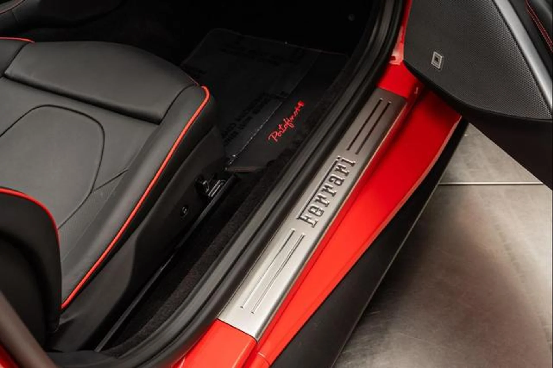 mph033_1861515486_swjd3_E8r_c_Inrj_J_Hu5o_ZOJ_Dv4_GA_08966a903c