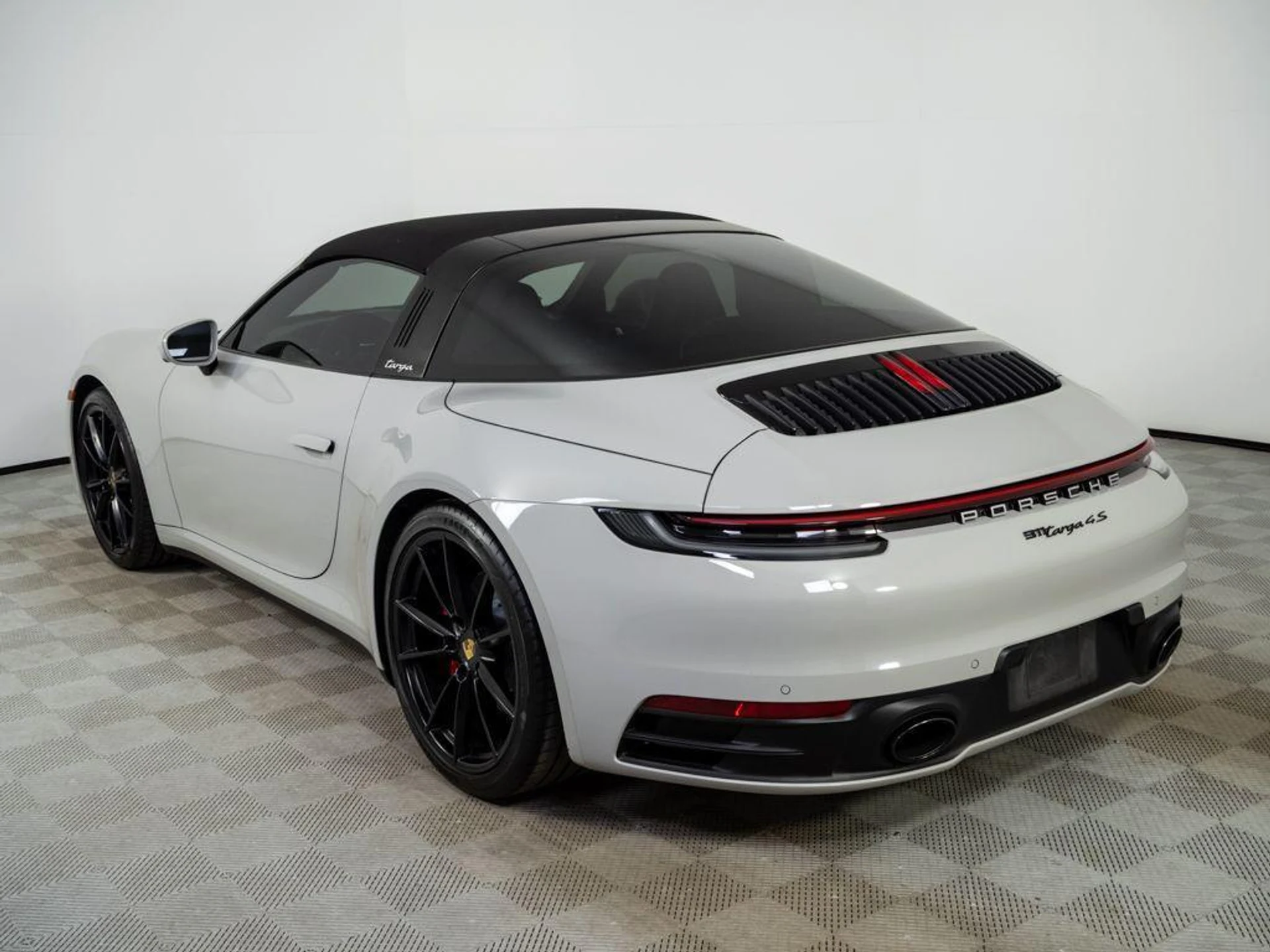 mph033_1863023228_Cka1a_P_Jo_Xy0e_Hhh8_XLVKPTLKGL_0_3f5fe67141