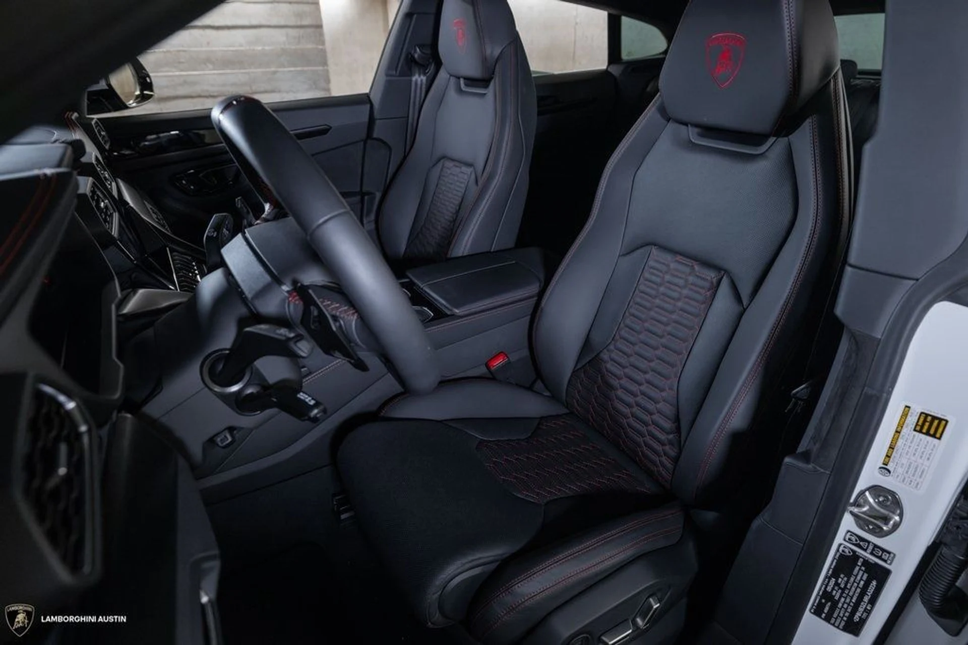 mph033_1870533130_92c31b73da794f18b4291f50bf5885e5x_65b9a8bdc6