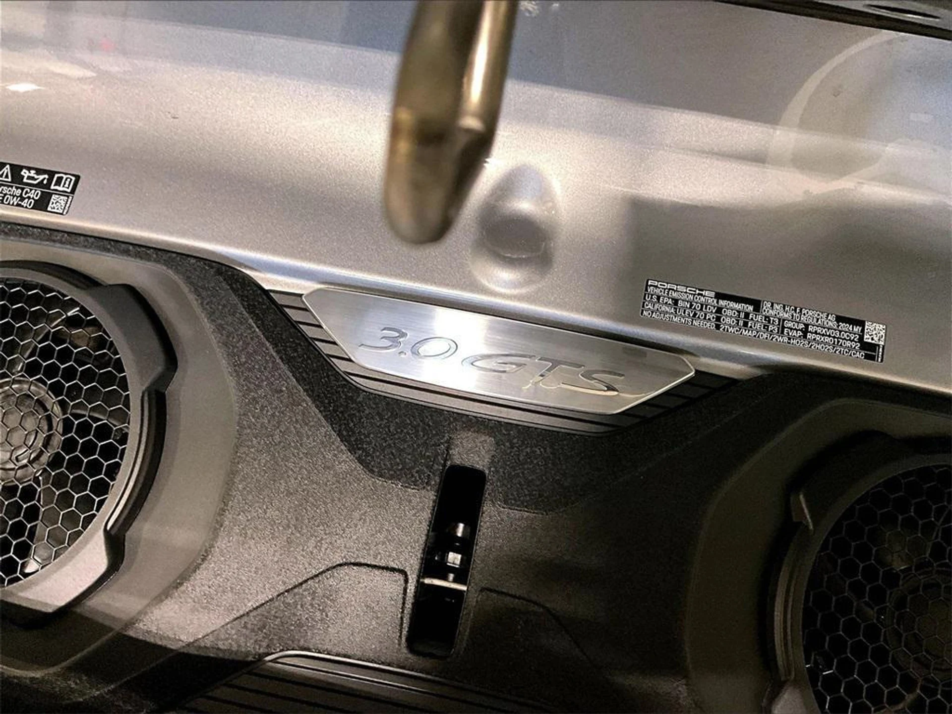 mph033_1894173328_jd_B3_t_KZ_j_I5izb_A_fu_Y_Em8_C_Vo8_41c41d6282