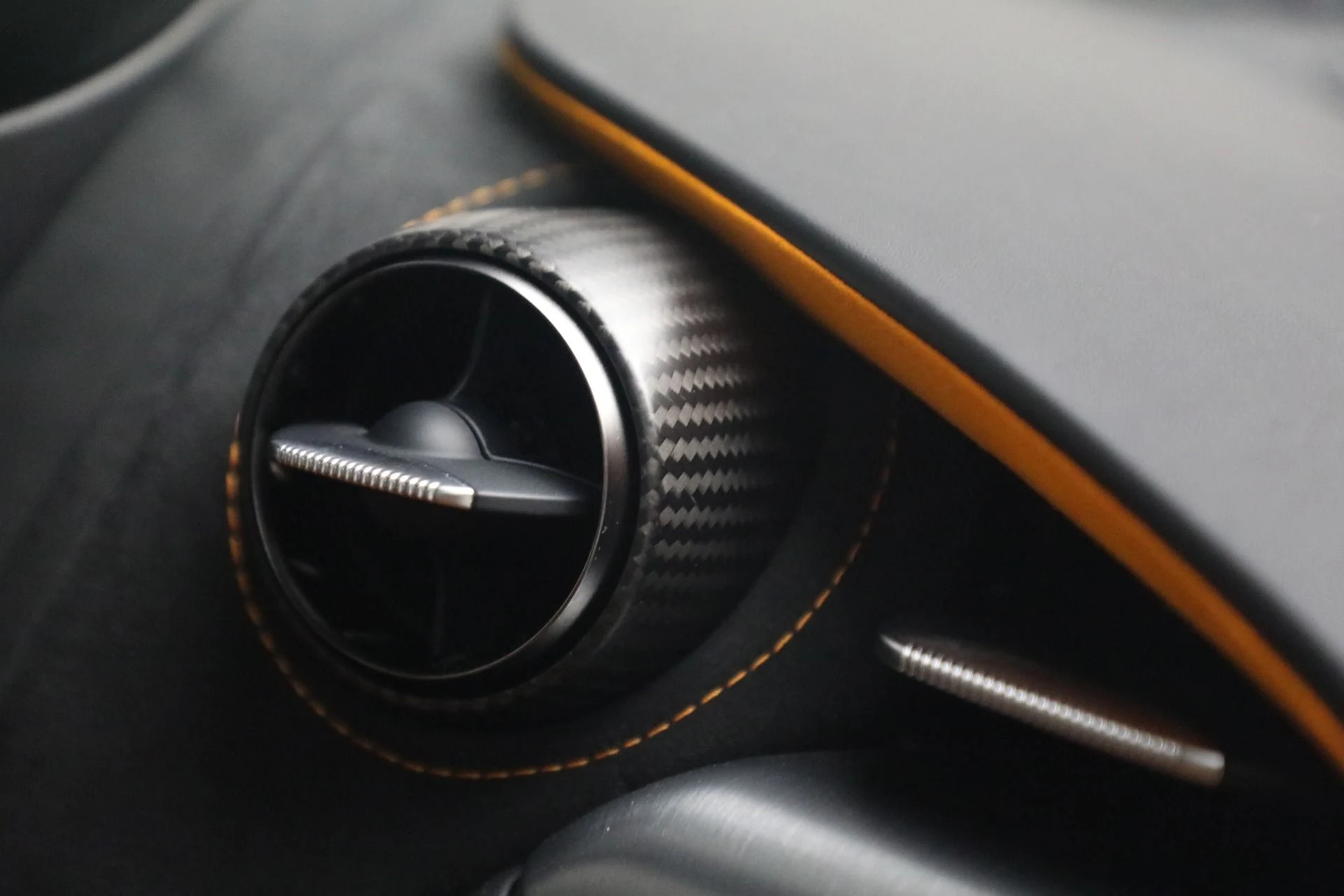 mph033_189969532_Used_2024_Mc_Laren_750_S_Performance_d438127a01