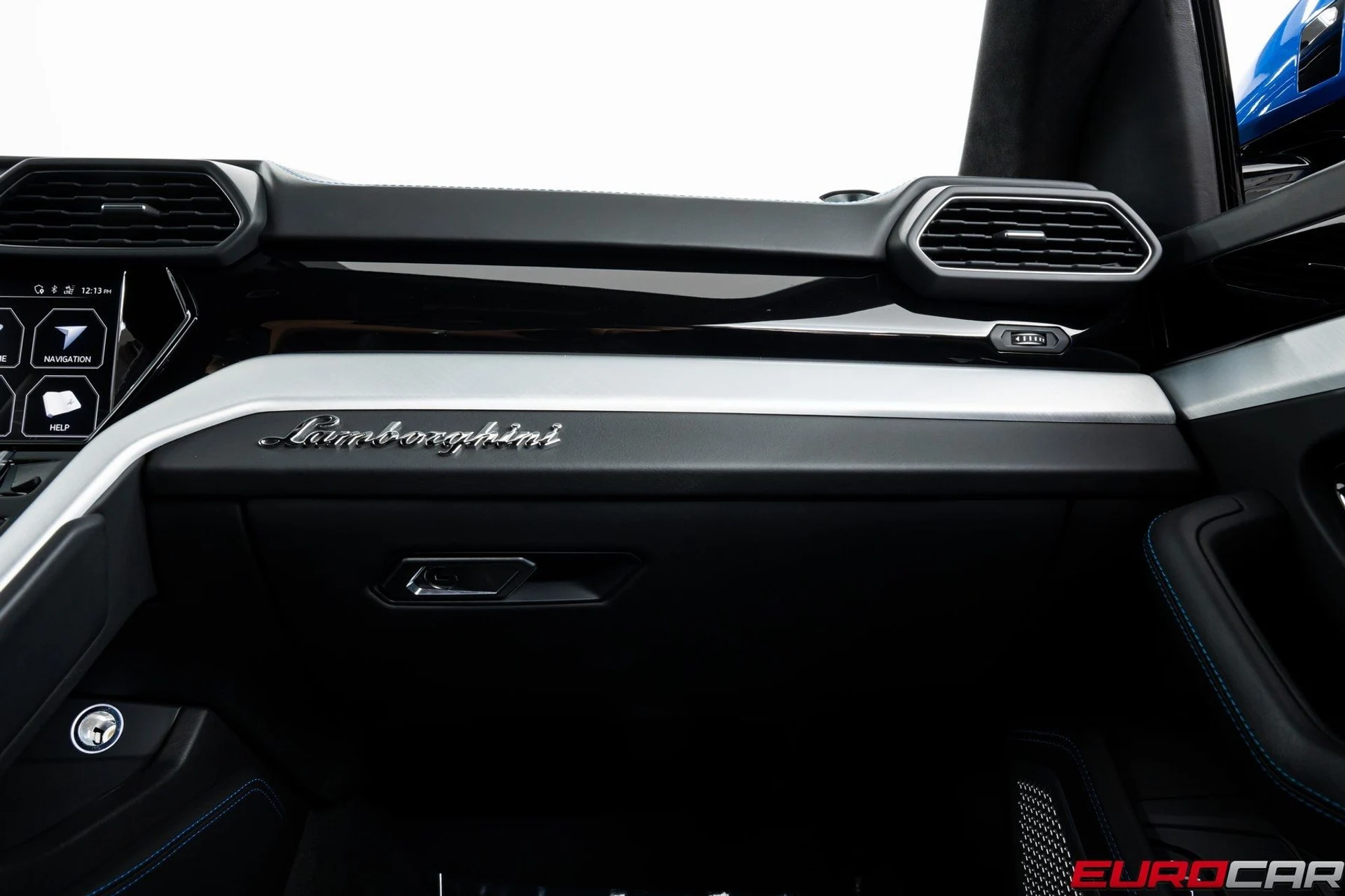 mph033_1912926211_image_34_3c780cefd2