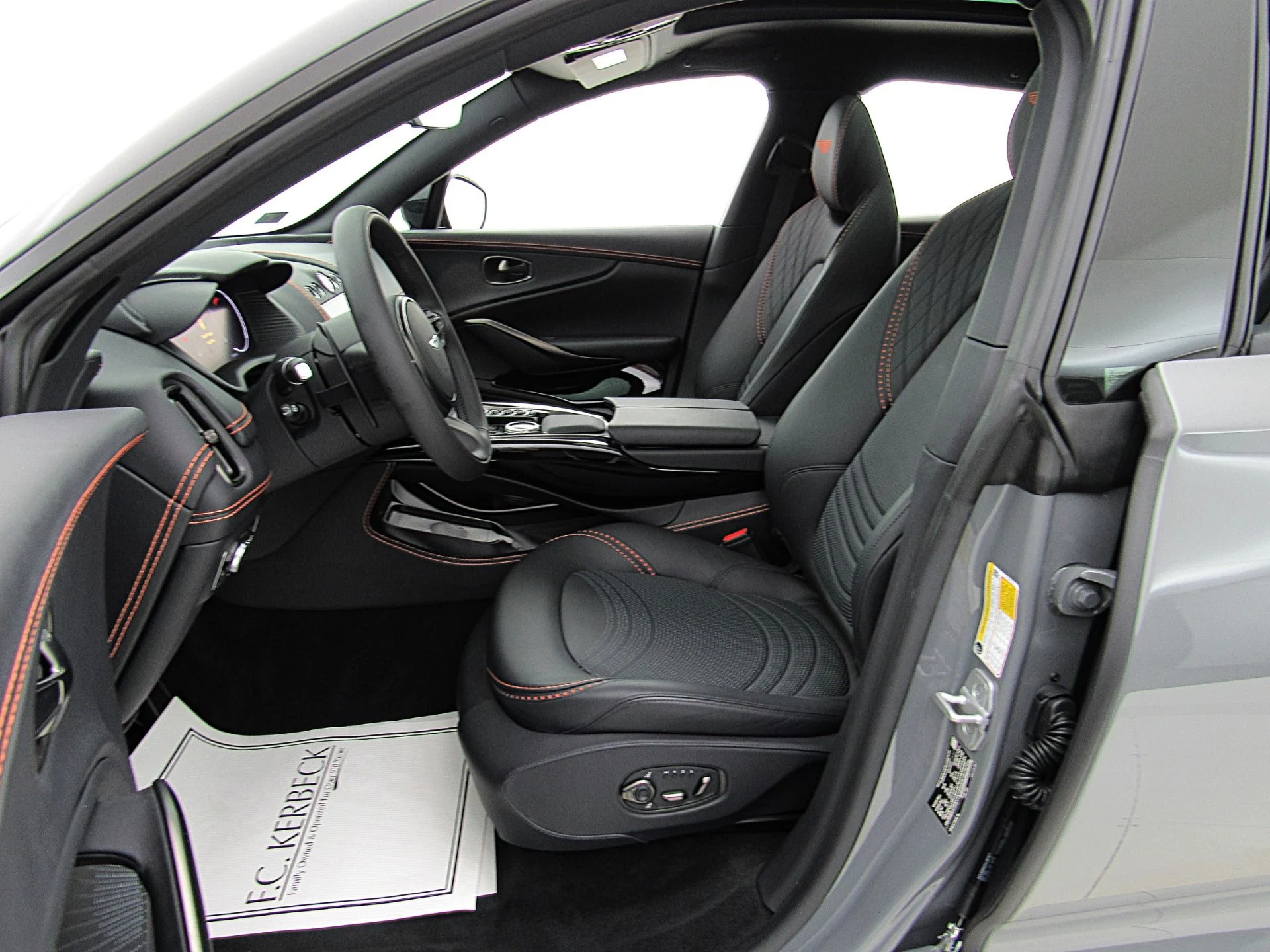 mph033_191478069_Used_2023_Aston_Martin_DBX_e301e672fd