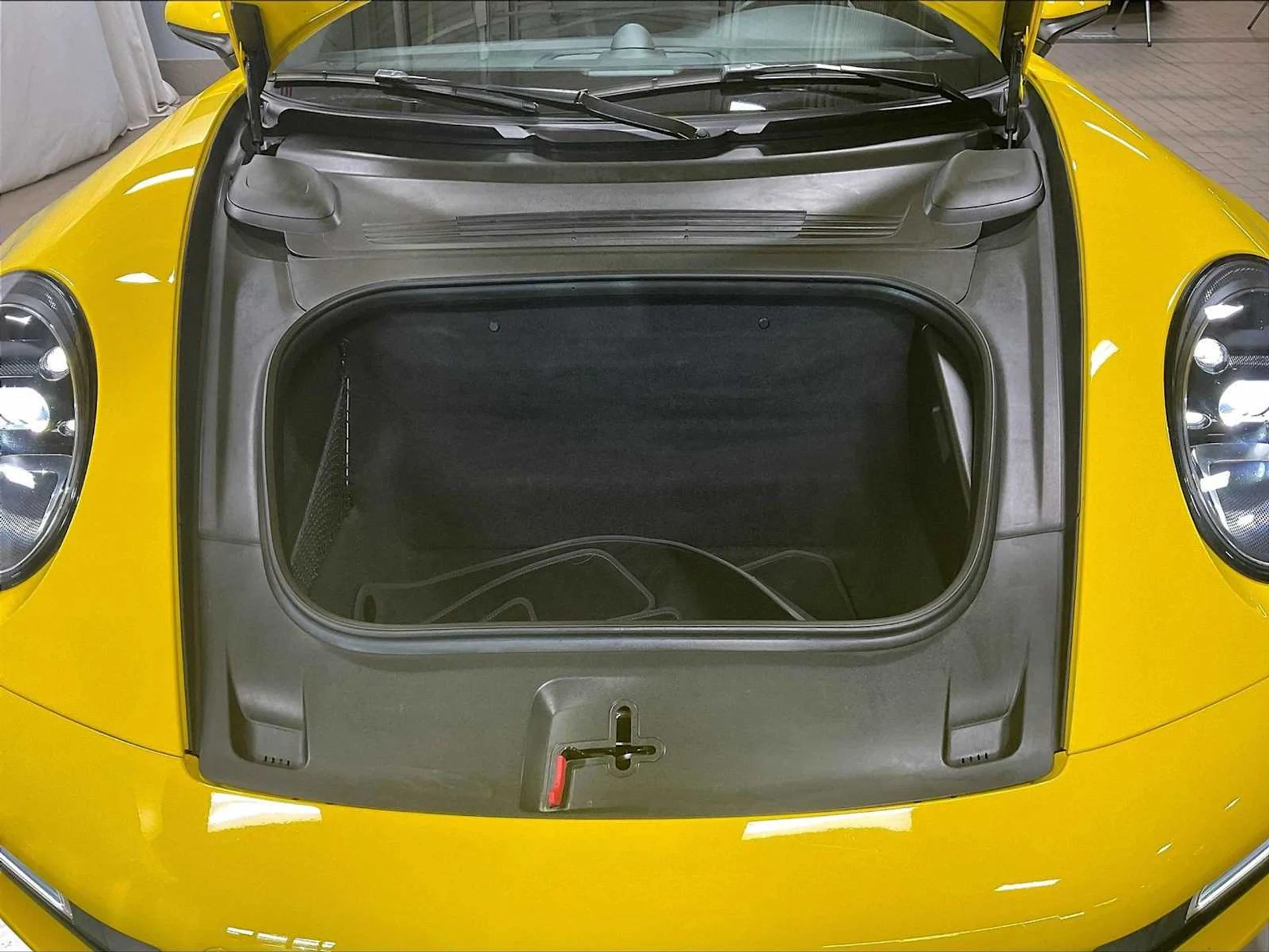 mph033_1915854142_fc9d02f080fd3a59b83457df0b826a7bx_944333c1f1