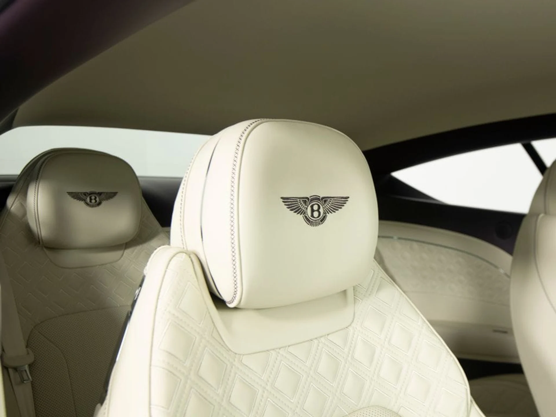 mph033_1916745696_342f58e89fd478e54425c6dedd79ec44x_f02cd67963