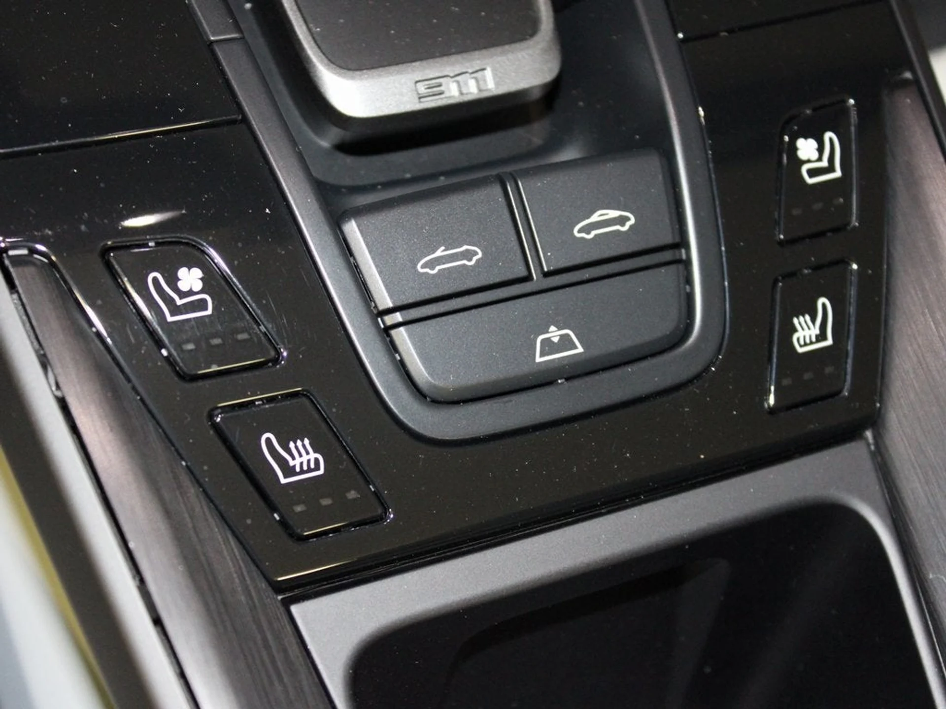 mph033_1923734892_34_a944b15fb7