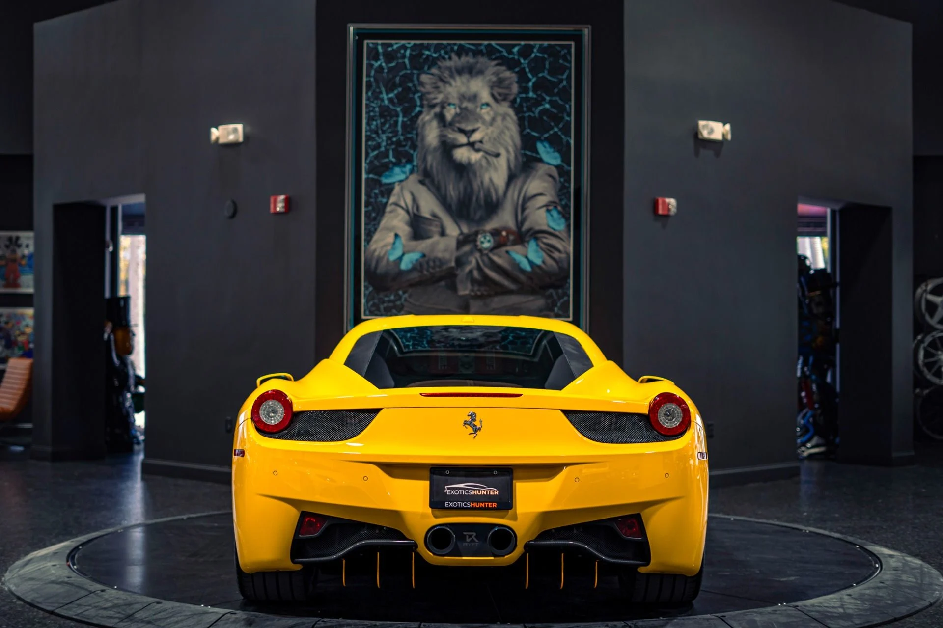 mph033_1924639066_Used_2011_Ferrari_458_Italia_1777060526_556b870cb1