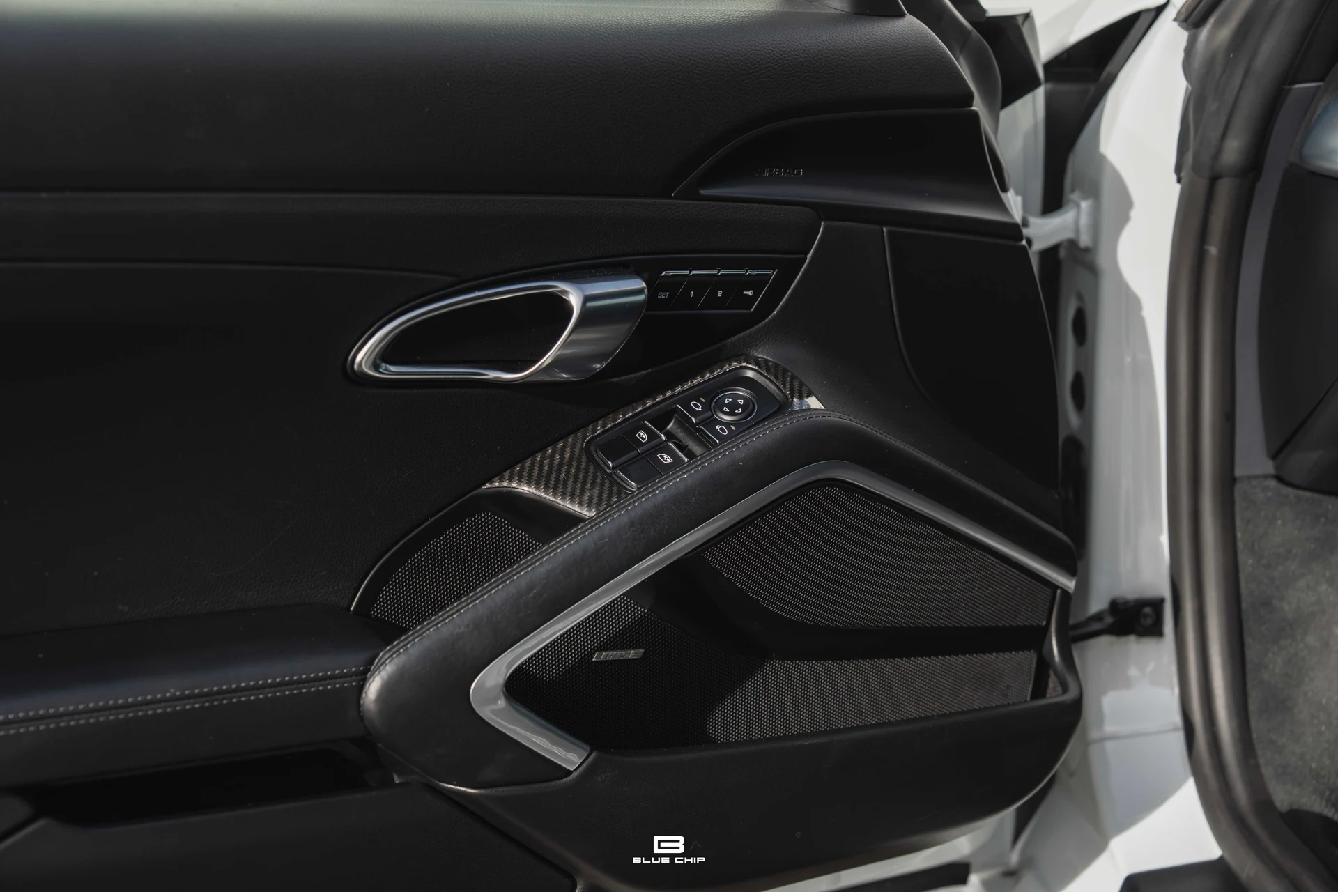 mph033_1929250891_6914b7d3d7a140edb42bbf51_DSC_09927_f9fa40e272