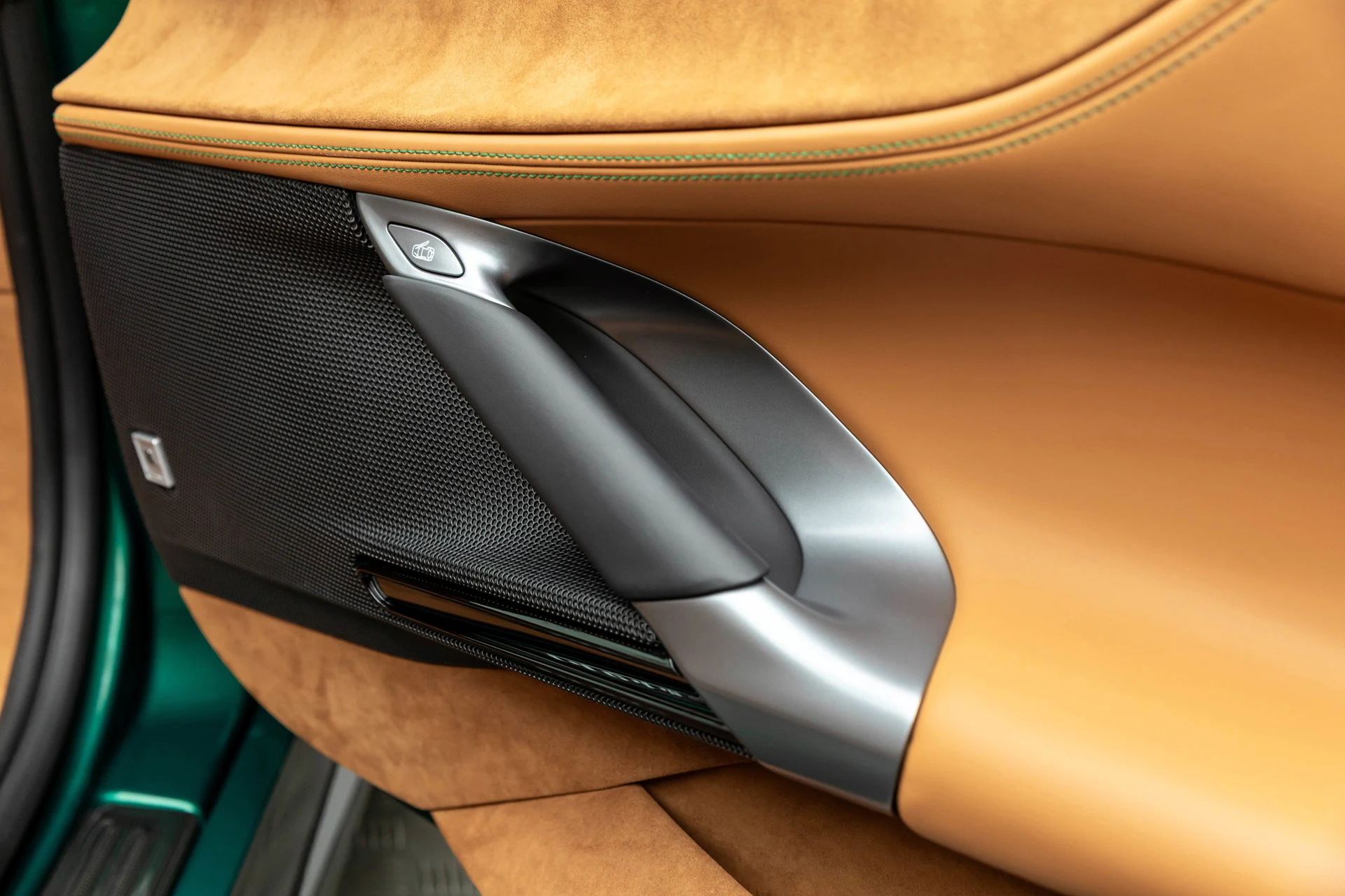 mph033_1931690899_87e9c63a5a69462bb69c14010d8d26a8_0dfbdabfaa