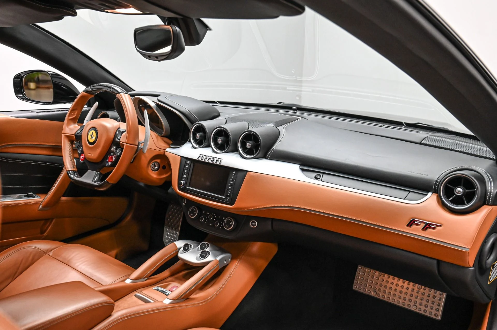 mph033_194479620_Used_2014_Ferrari_FF_1758753683_8407480f69
