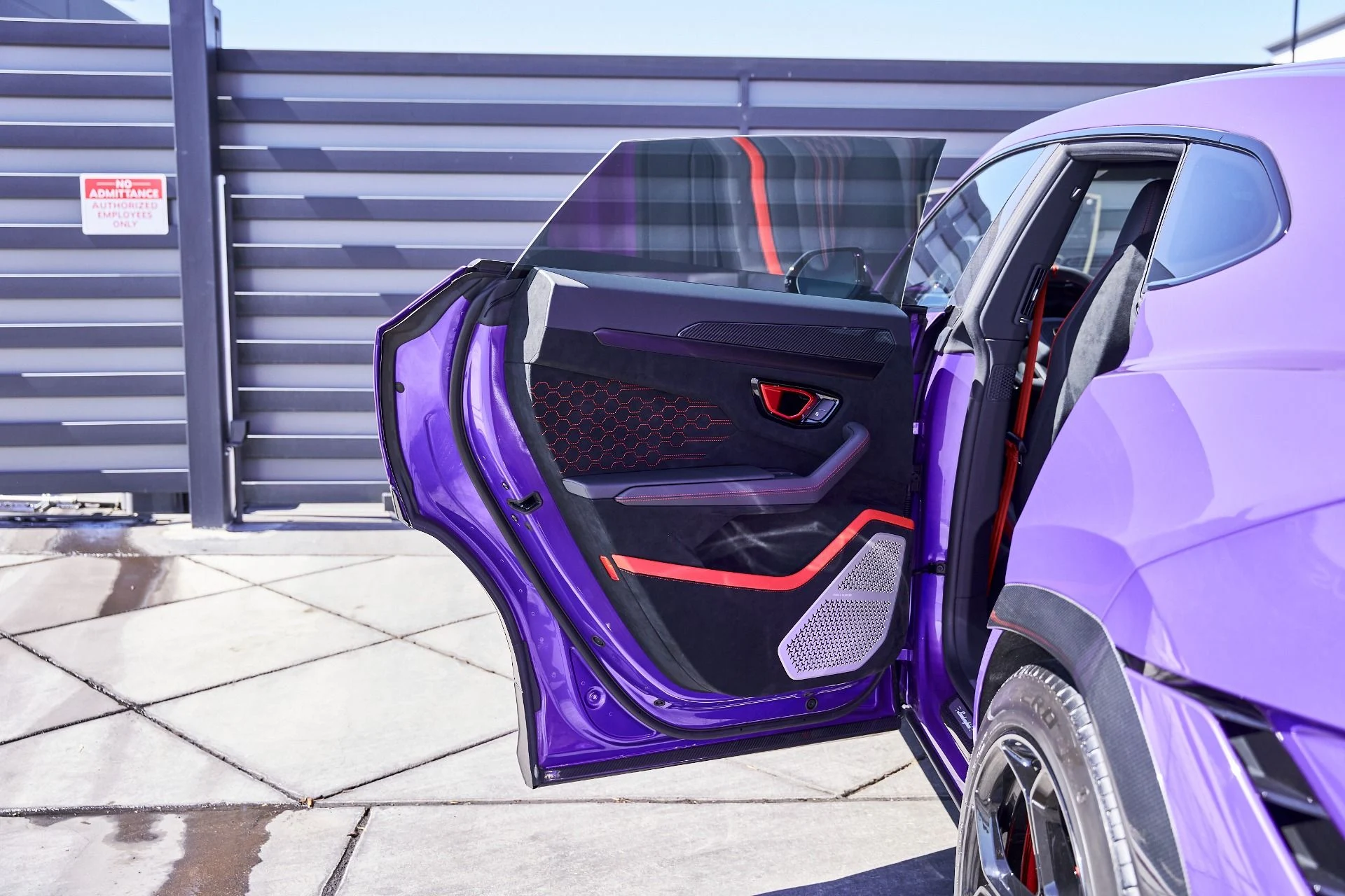 mph033_1950178233_Used_2024_Lamborghini_Urus_Performante_1773968276_e142a89a31