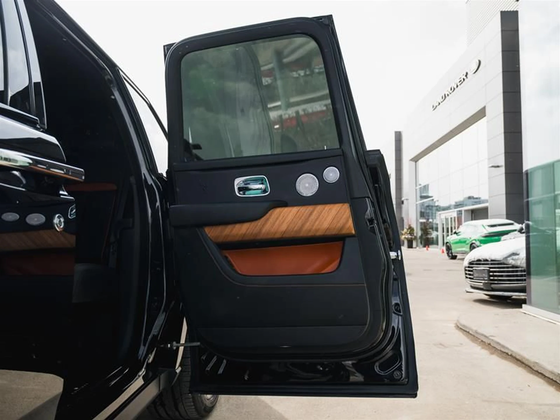 mph033_1959798907_ften3dec_7a69ca60e6