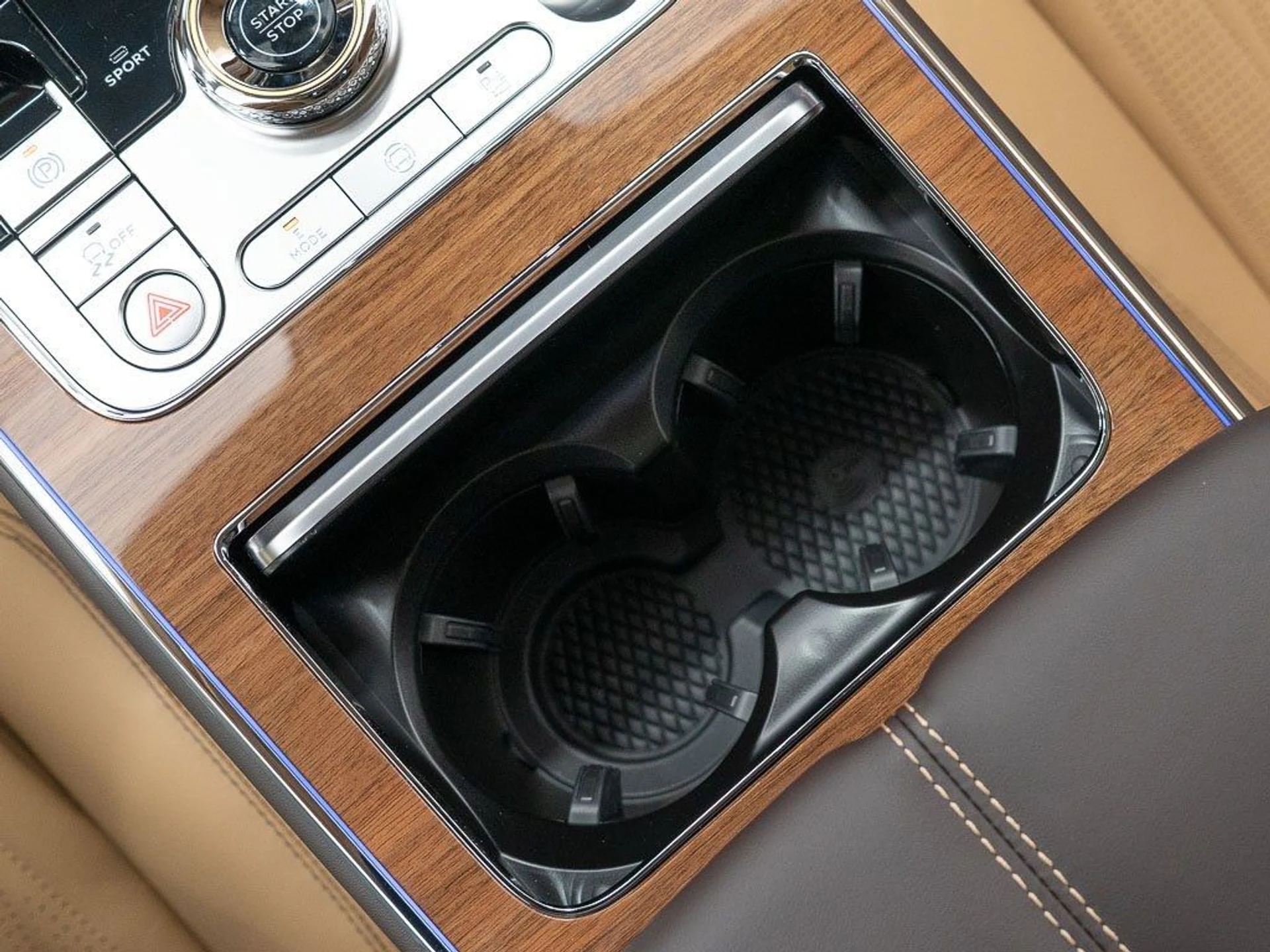 mph033_1962135318_1457fbee06dd5596ee30a9036e8079aa_4785d04fb5