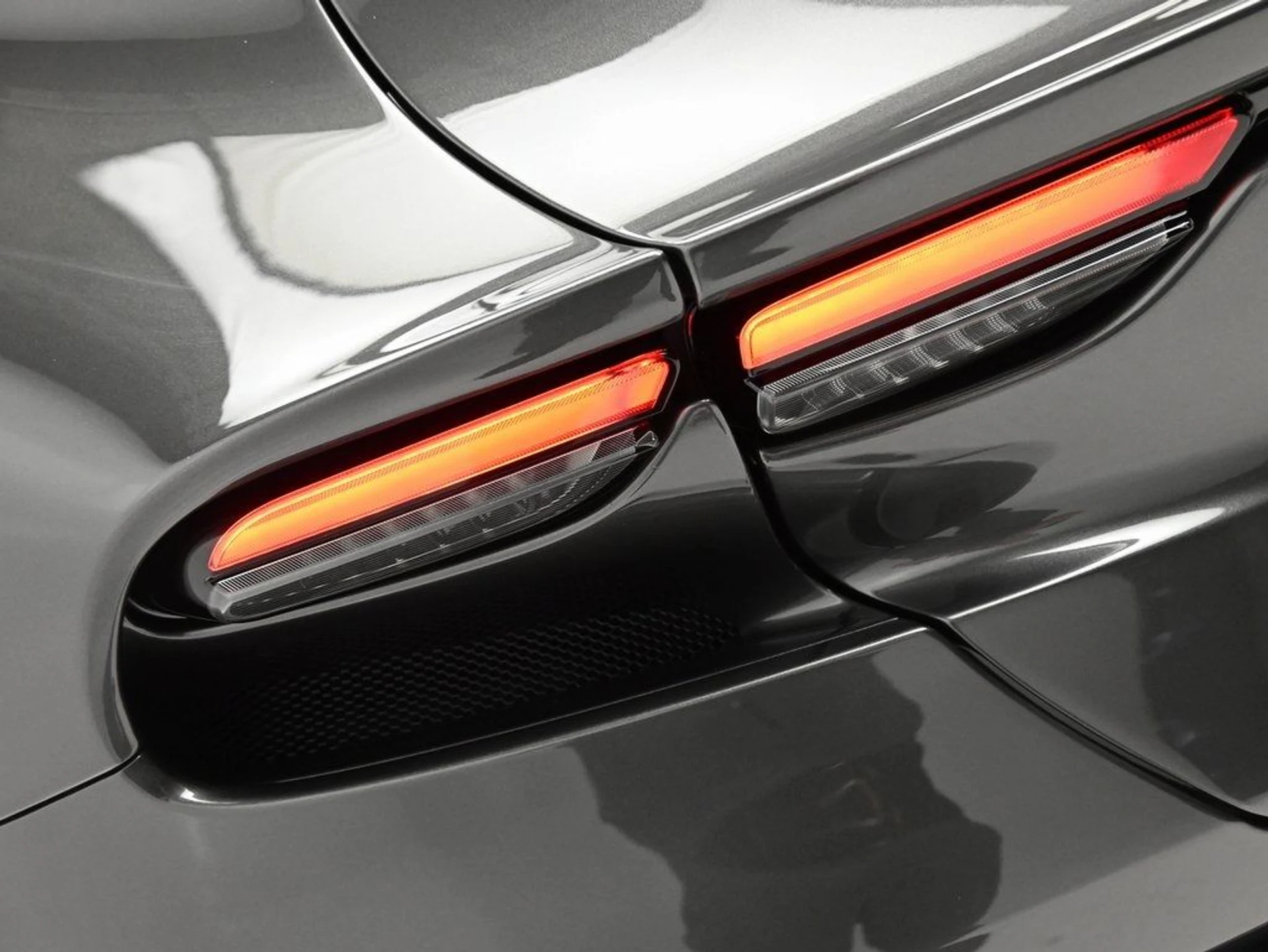 mph033_1979676298_9dfdc5252a6659982df4861187f64b43_46a432c96b