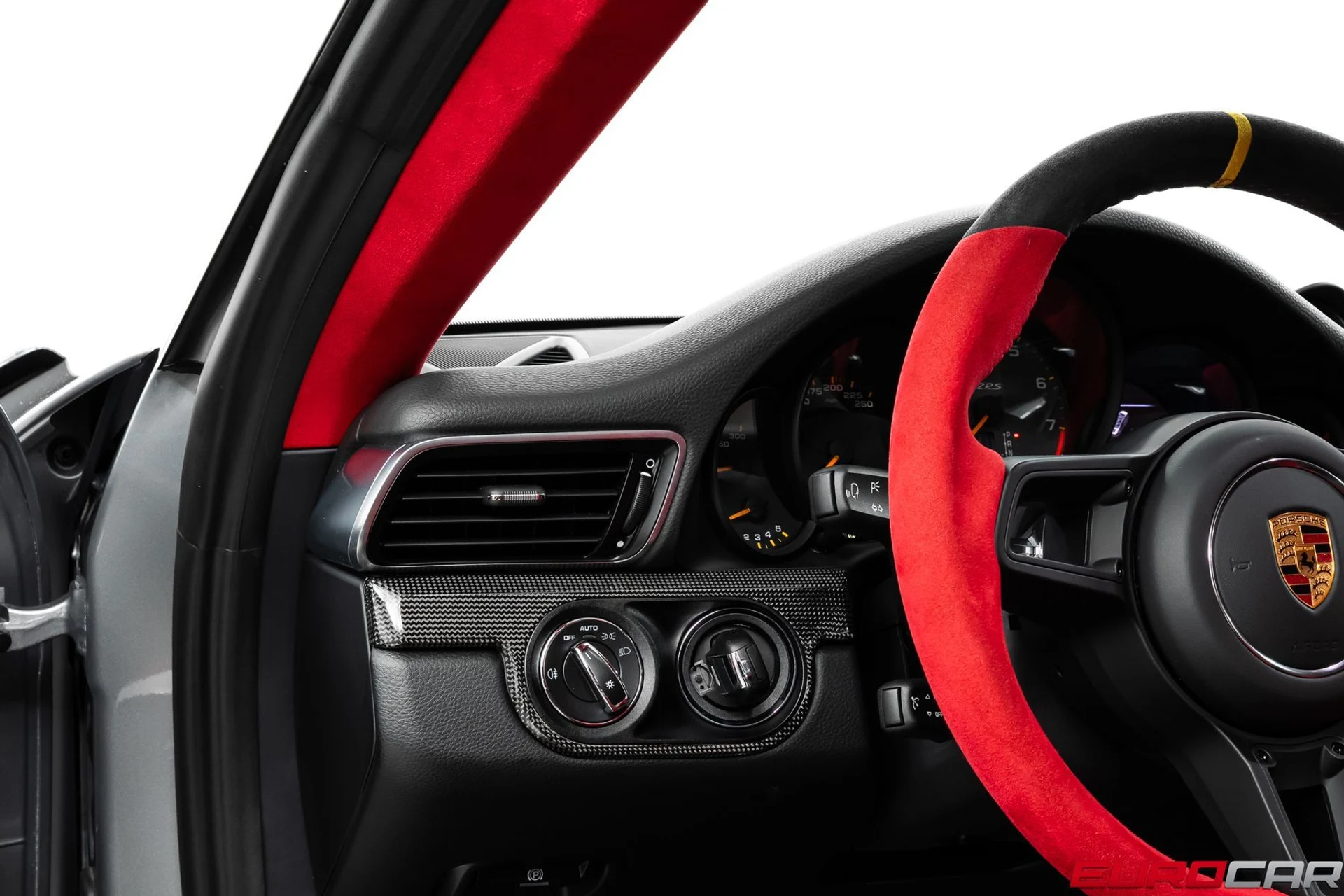 mph033_1983330185_ed95e987_fc4d_4f96_a7d3_fc5fce1be523_7c52355b1d