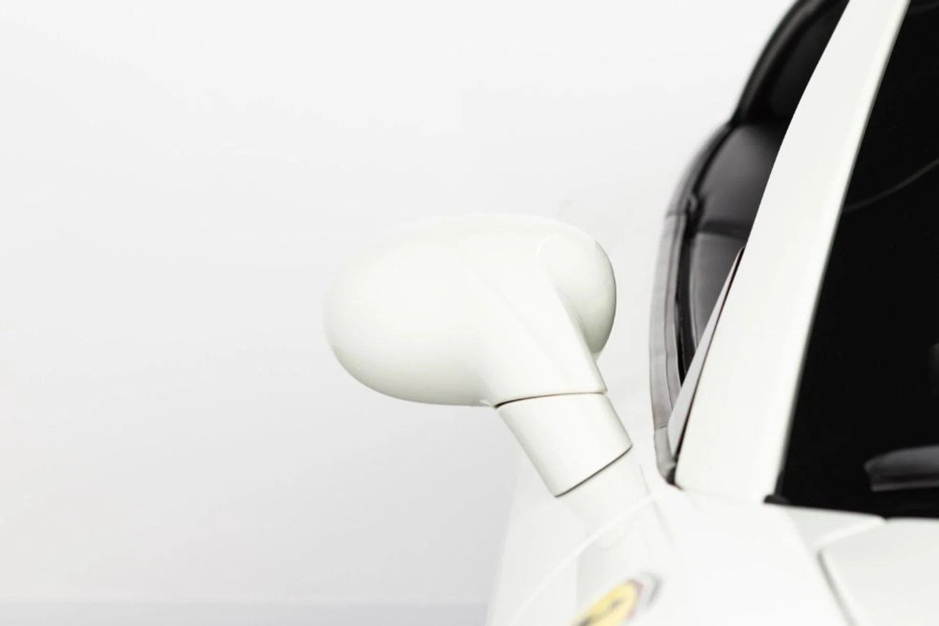 mph033_1990556405_Used_2016_Ferrari_California_T_08e3a28e4d