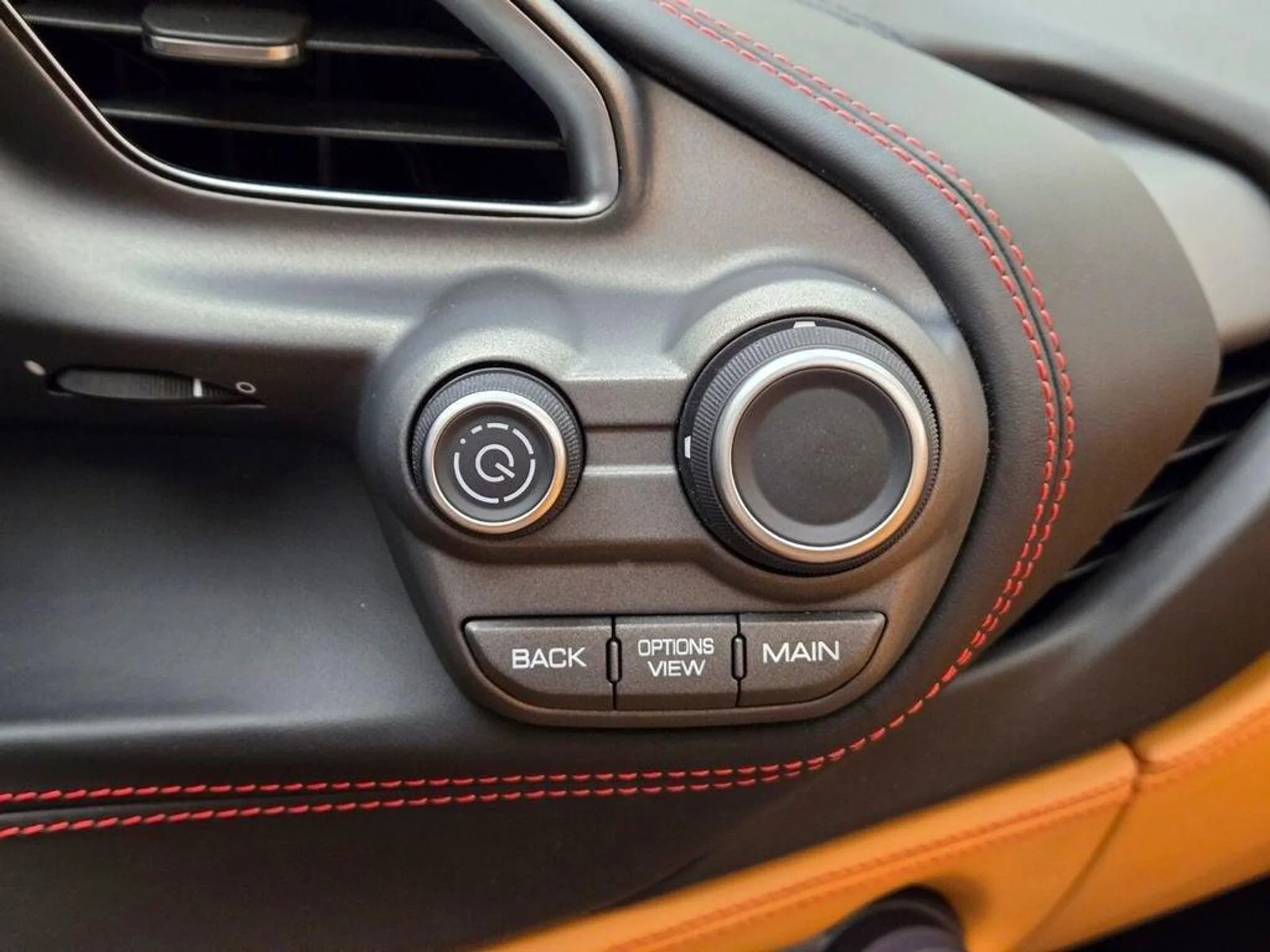 mph033_1990911738_Used_2017_Ferrari_488_Spider_1775638064_3f624c4a70