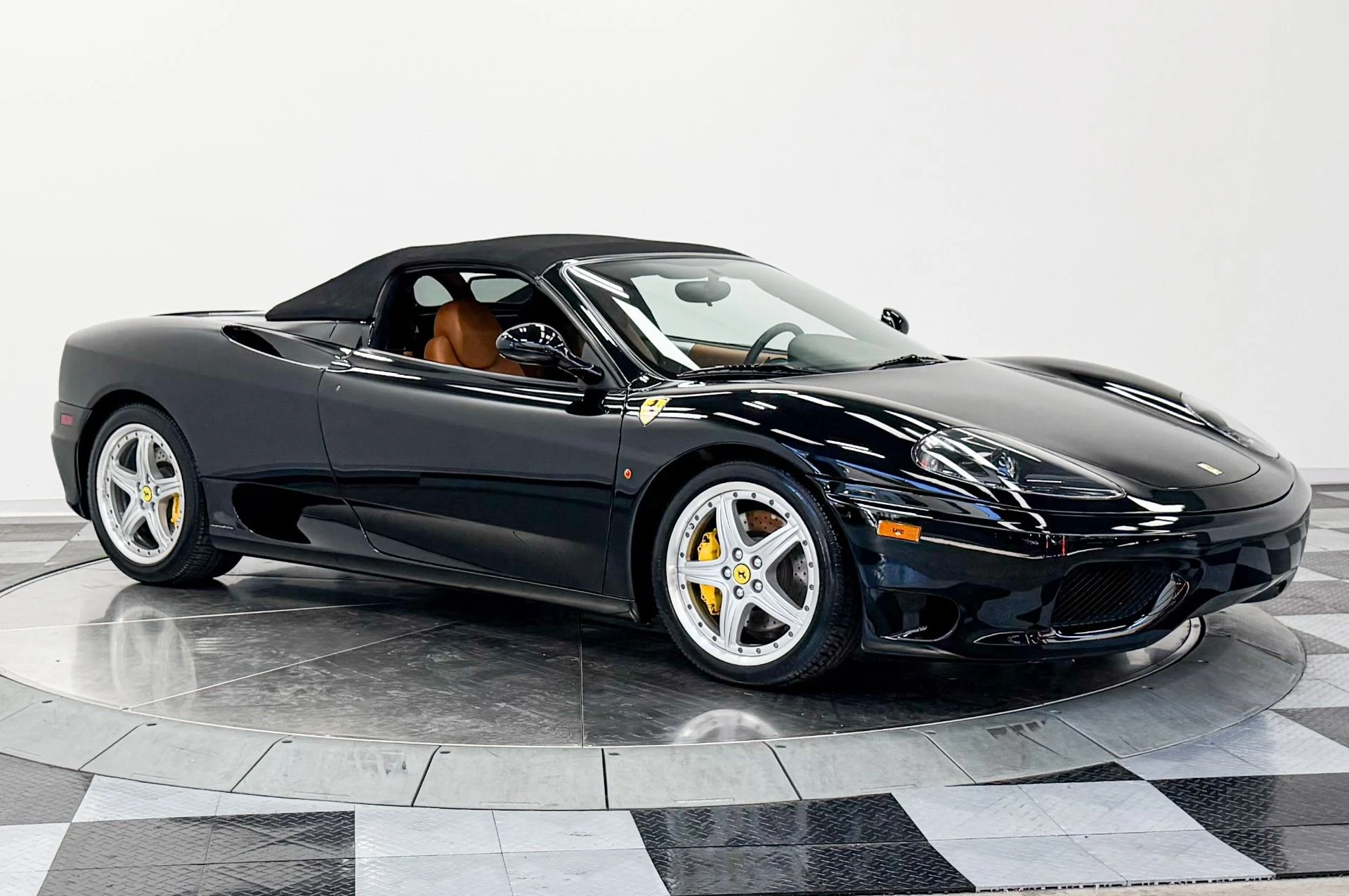 mph033_1998930882_Used_2004_Ferrari_360_Spider_Modular_Wheels_Daytona_Seats_1784830039_7bb587a28d