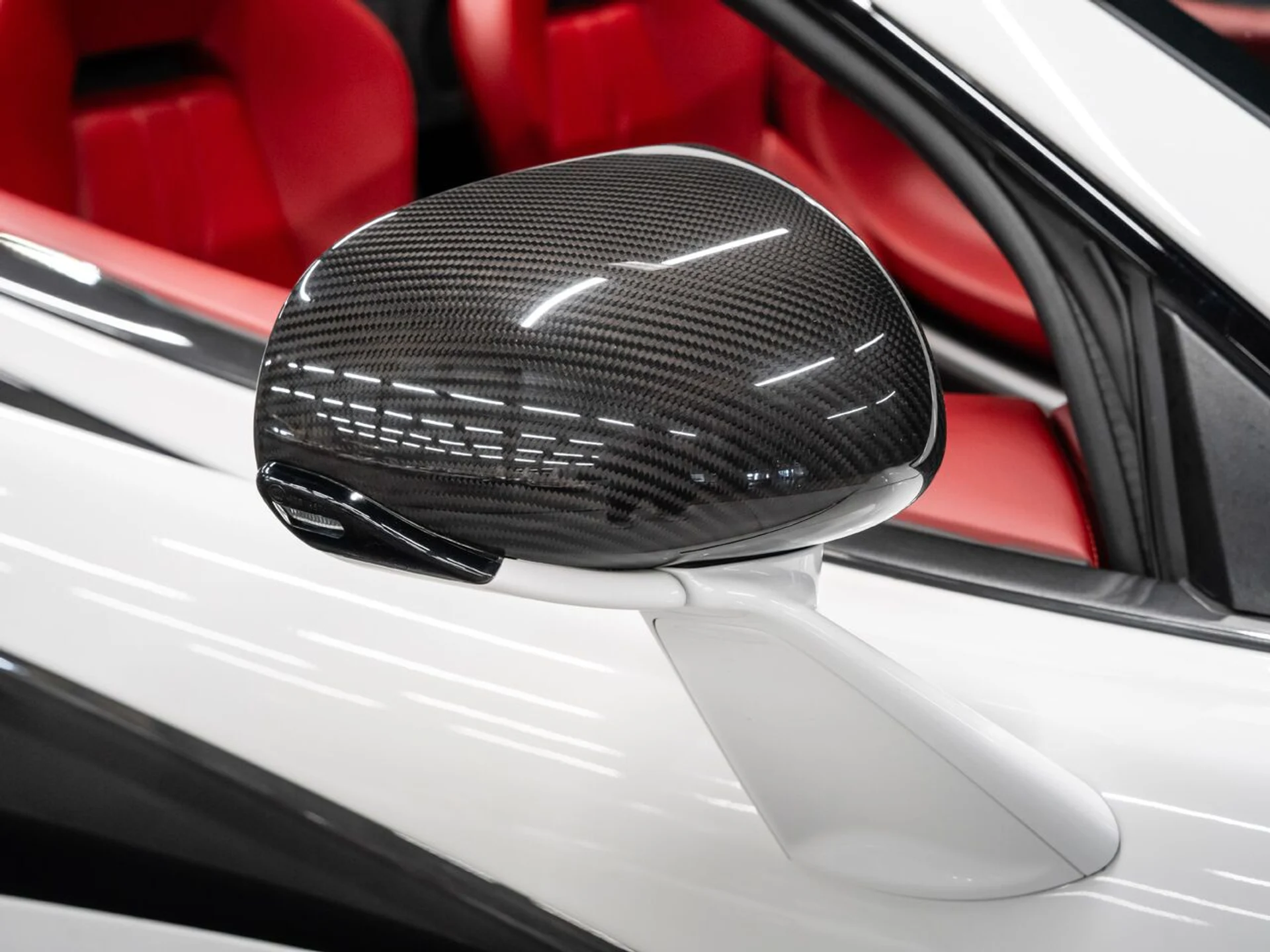 mph033_2000444355_mclaren_570s_2019_1fd92e162f
