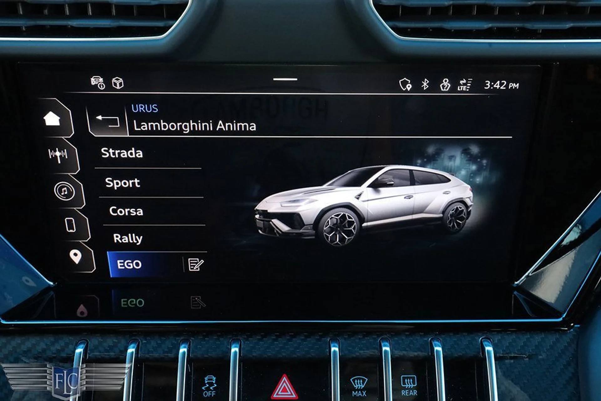 mph033_2002821333_used_2024_lamborghini_urus_performanteawd_6305_23012668_34_1024_6f3afdafbf