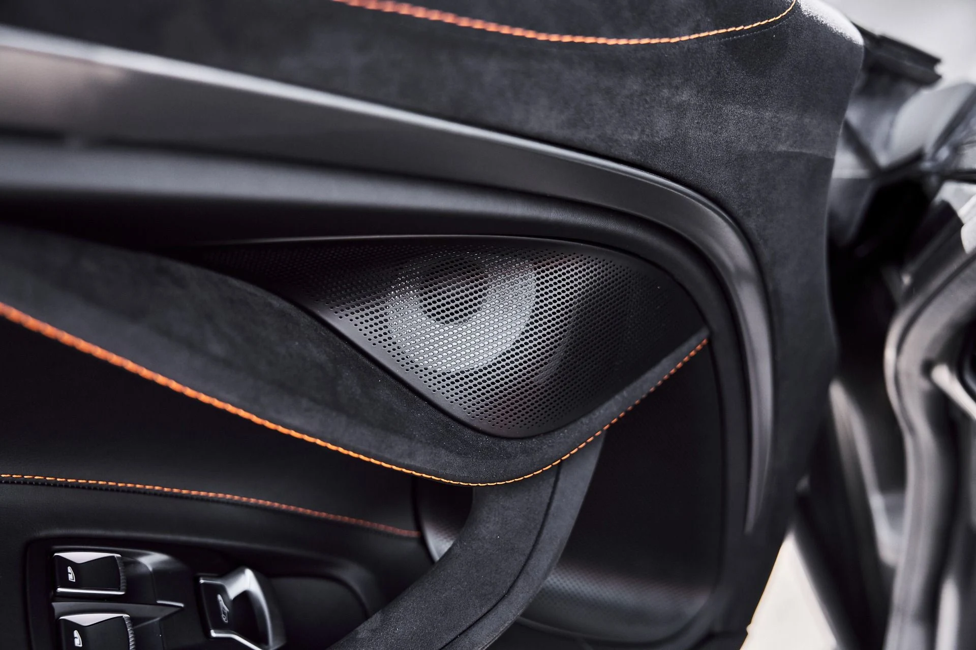 mph033_2007056448_Used_2025_Mc_Laren_750_S_1776907642_ff08f51374