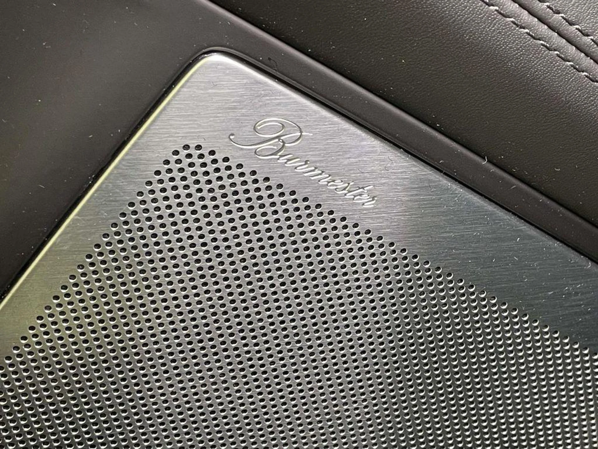 mph033_2023902911_HFYH_Eb_Xy_Xr_Ud_Jeg_Uo_C_Kun_Ifw_HQ_8fef612b72