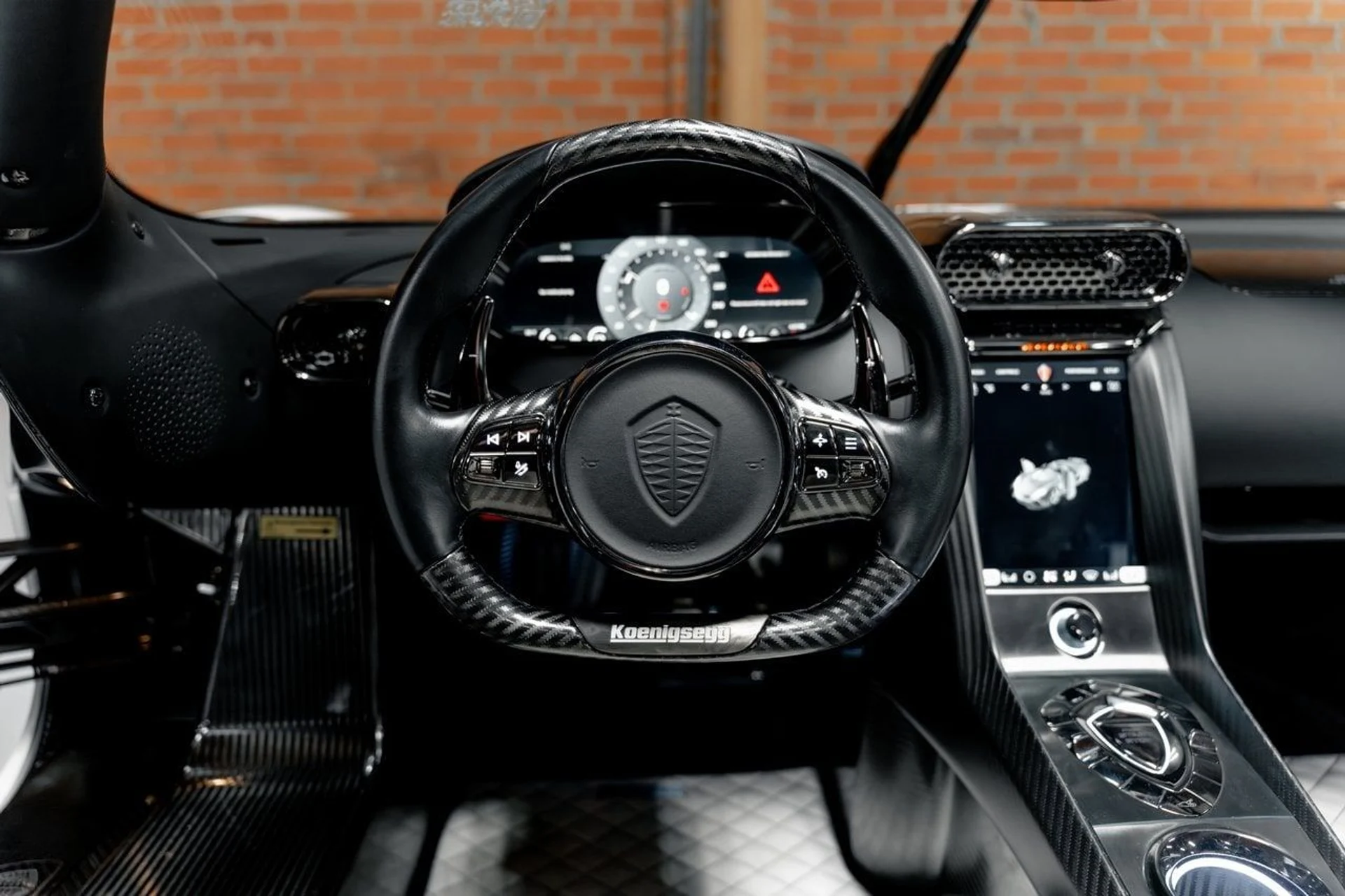 mph033_2037727667_cceb6e9342b7faf6a1215afe4fd2a869x_04ebcc1a6a