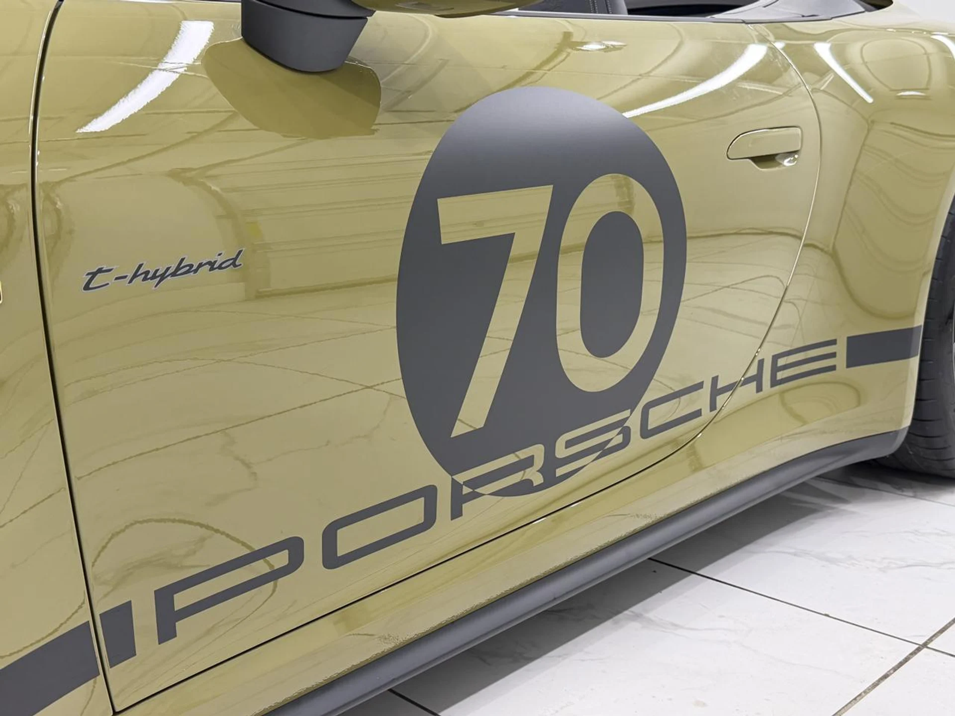 mph033_2054226338_1e997c5877fce0a8ddd8de86f2d30048_2657940639