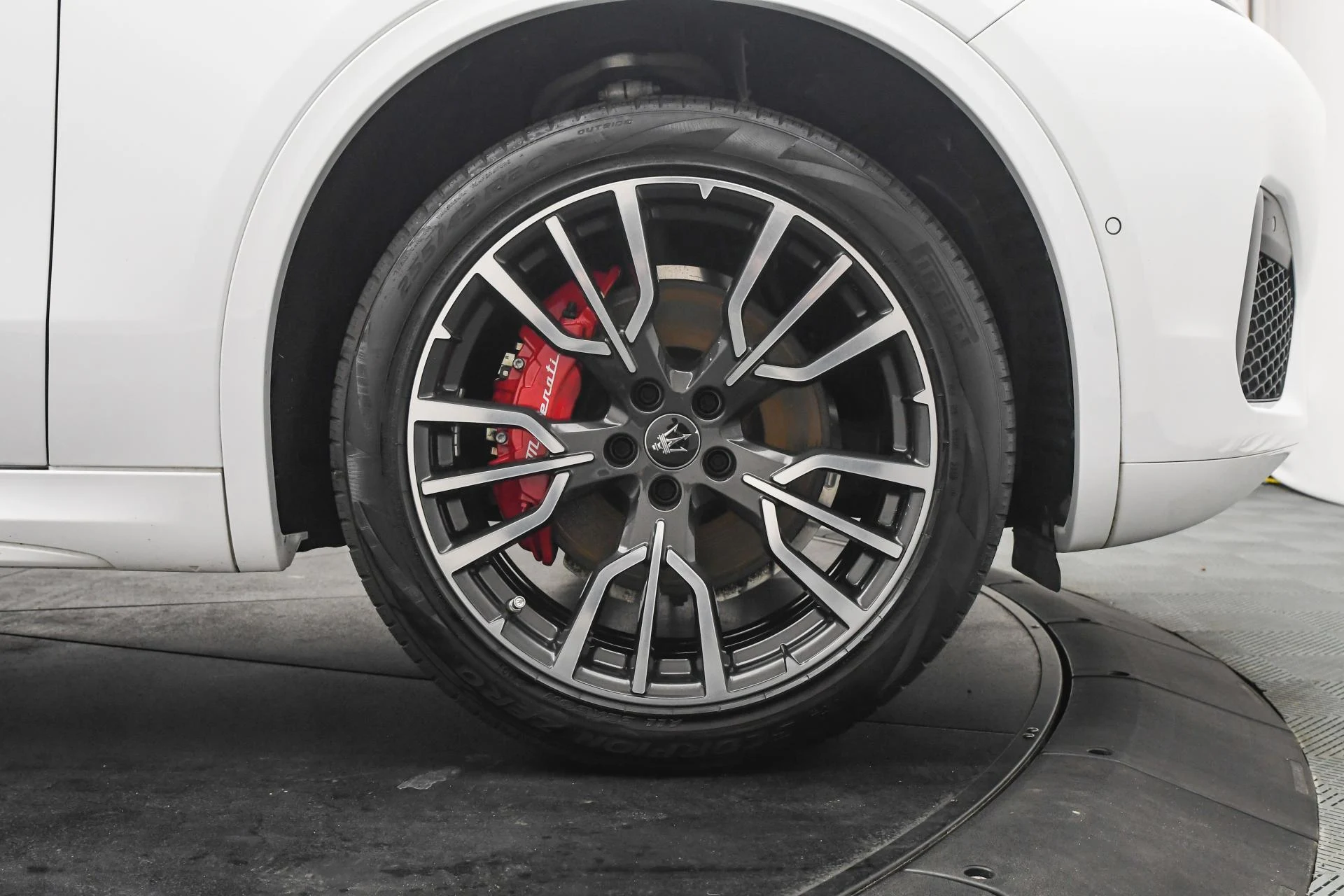 mph033_2057920708_Used_2023_Maserati_Grecale_GT_1753171127_042dee122f