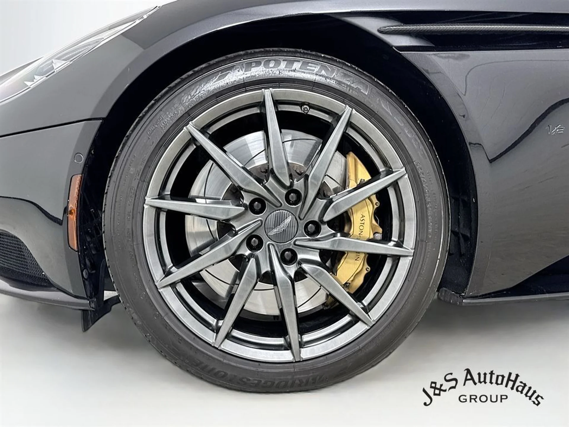 mph033_2060836173_96558cvcyxmt0otjlph8pr4ozjva_8a36a8d089