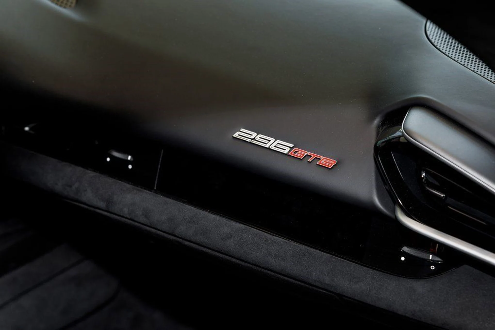 mph033_2061489152_4597f01456380cd95c11a84d1ee733e5_2da900a0d7