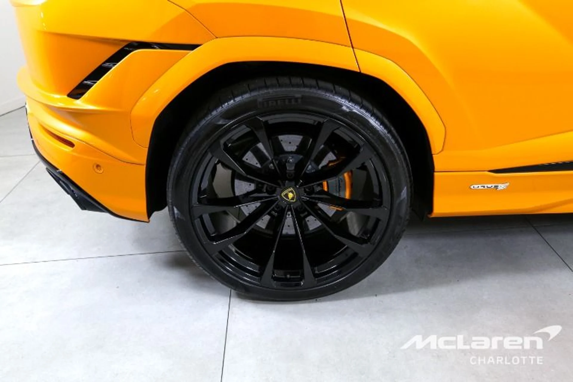 mph033_206219034_Used_2023_LAMBORGHINI_URUS_S_a63045137e