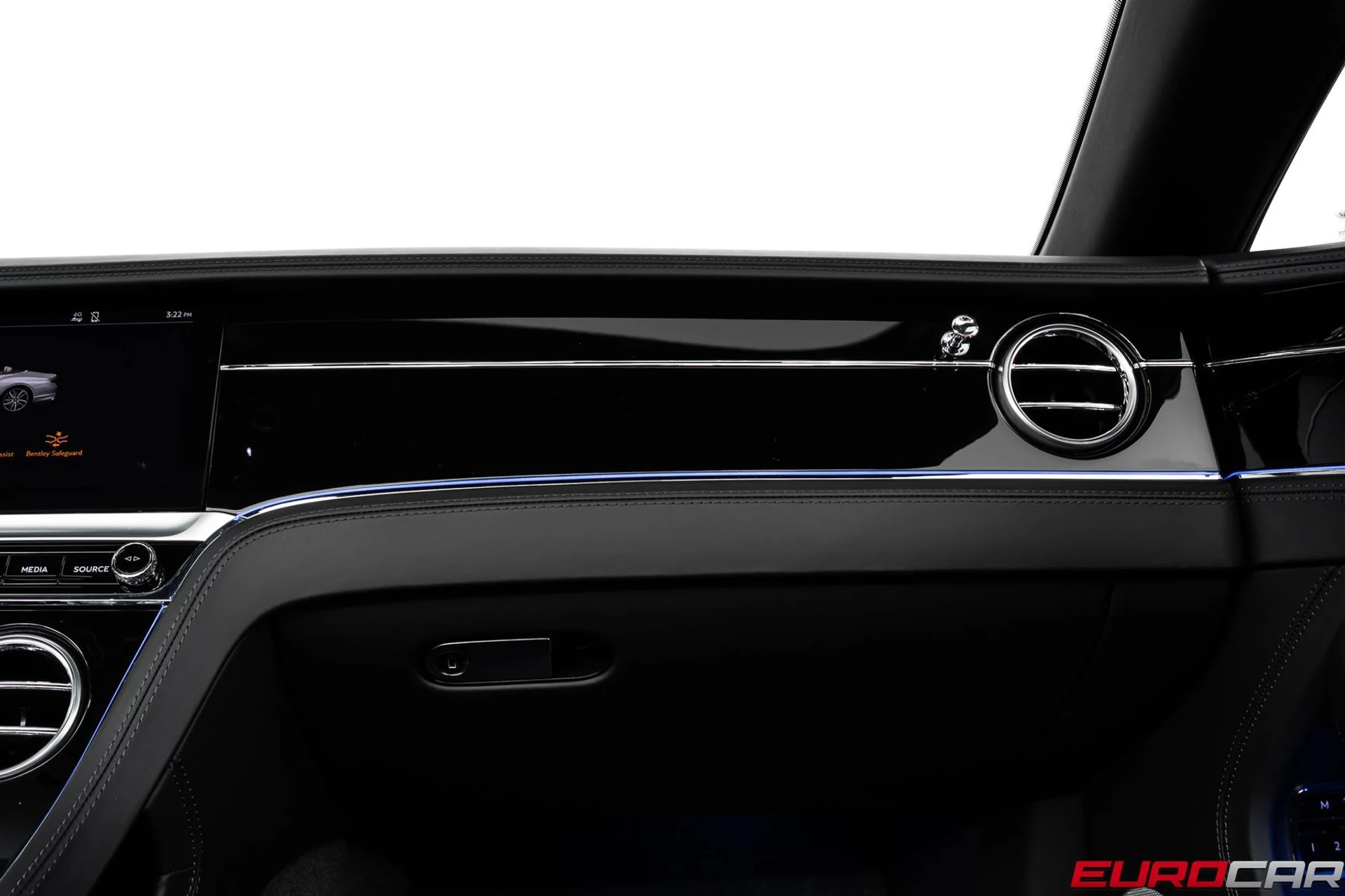 mph033_2069410025_219f6827_3af8_4740_b6e9_6fe97676dc86_baf79ac0a5