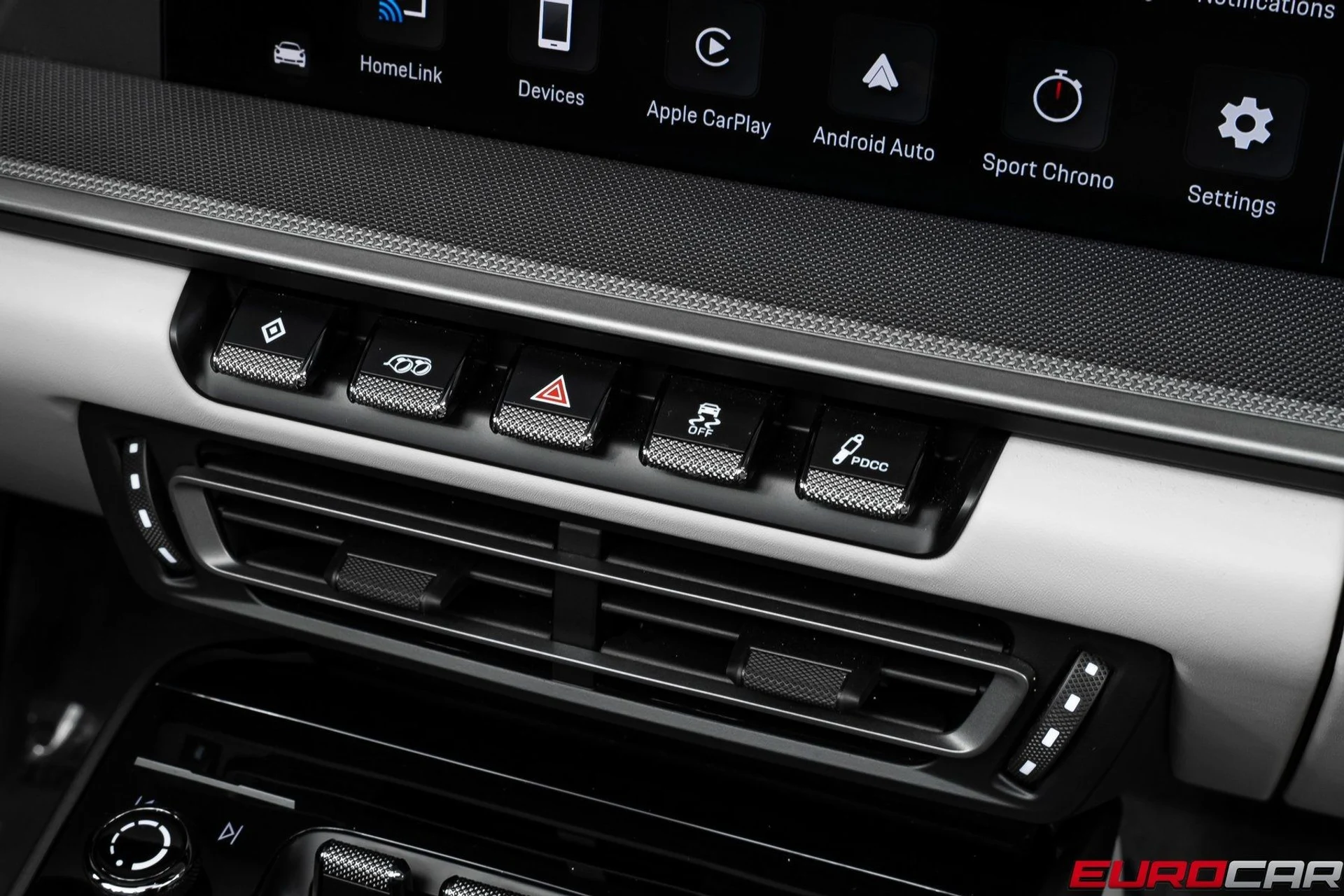 mph033_2077999510_image_34_d9a036e242