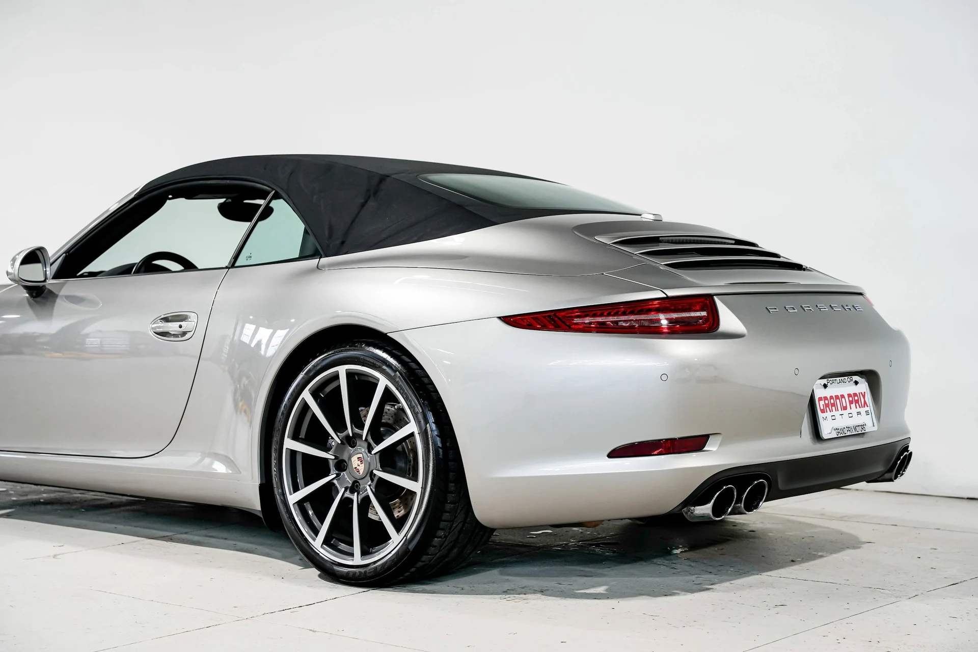 mph033_2078878880_6108f3a78ca1cf93b68c2f36d61e89c6x_0394541bf8