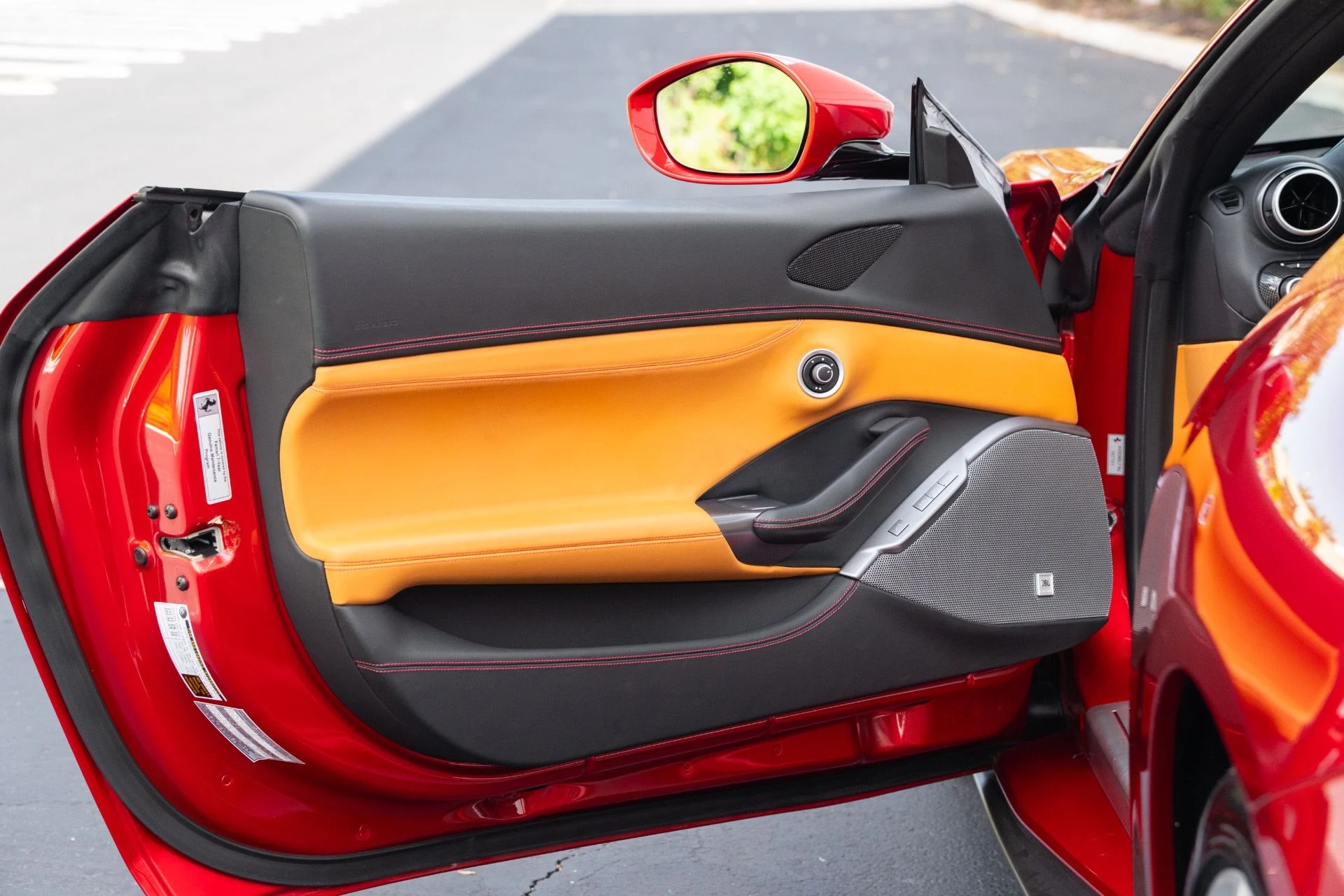 mph033_207907806_Used_2019_Ferrari_Portofino_1779385815_927f356d2a