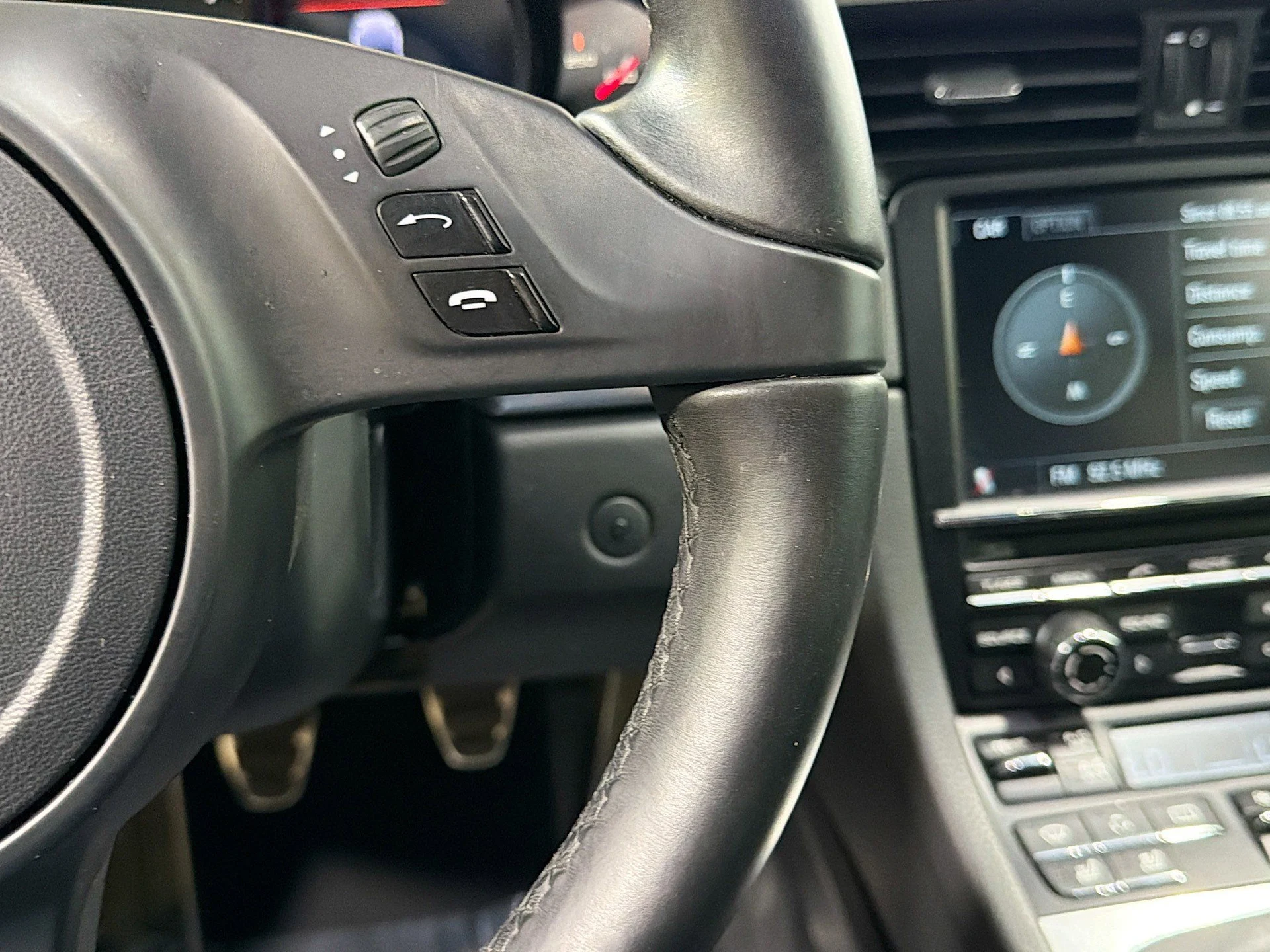 mph033_208213501_baa0352de42d6fa407a52d2ad409b62f_b93797f318