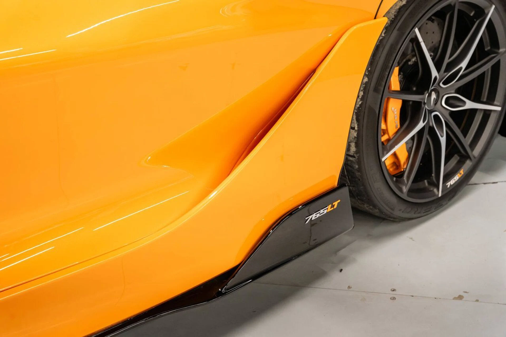 mph033_208733838_mclaren_765lt_2021_2eb3af5106